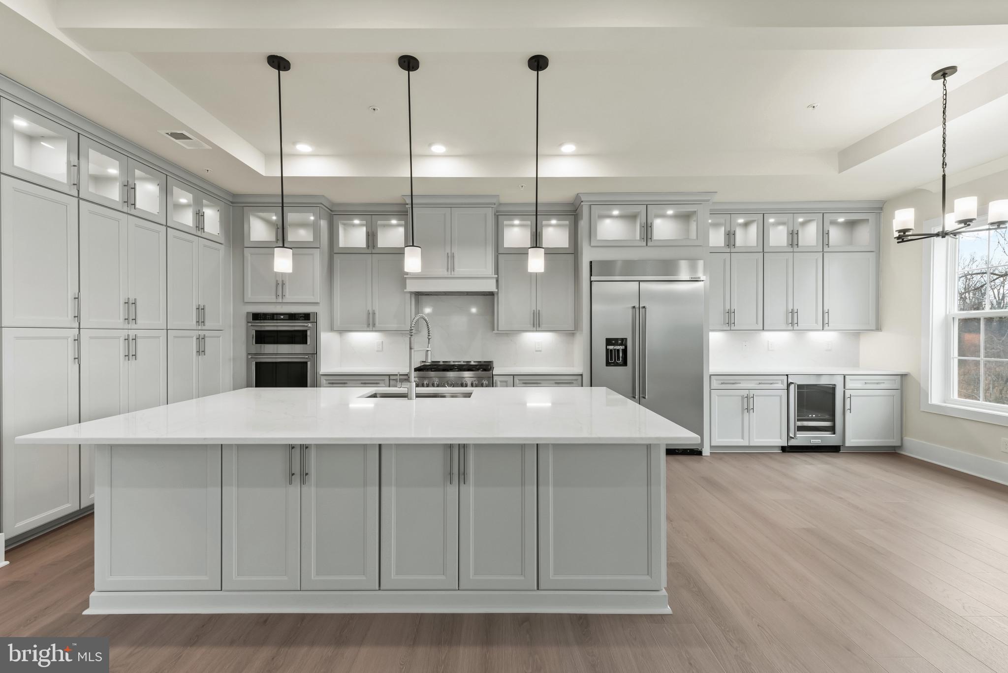 STILLVIEW ACRES - Residential