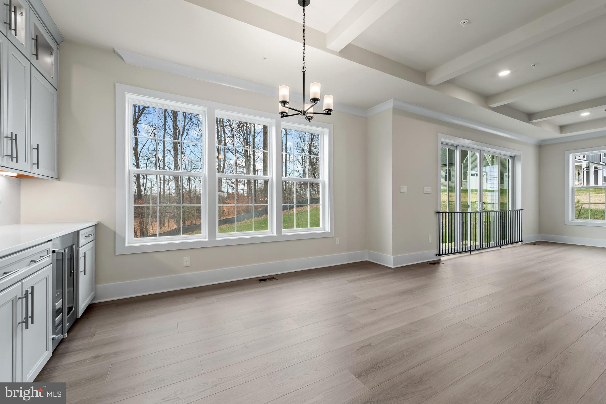 STILLVIEW ACRES - Residential