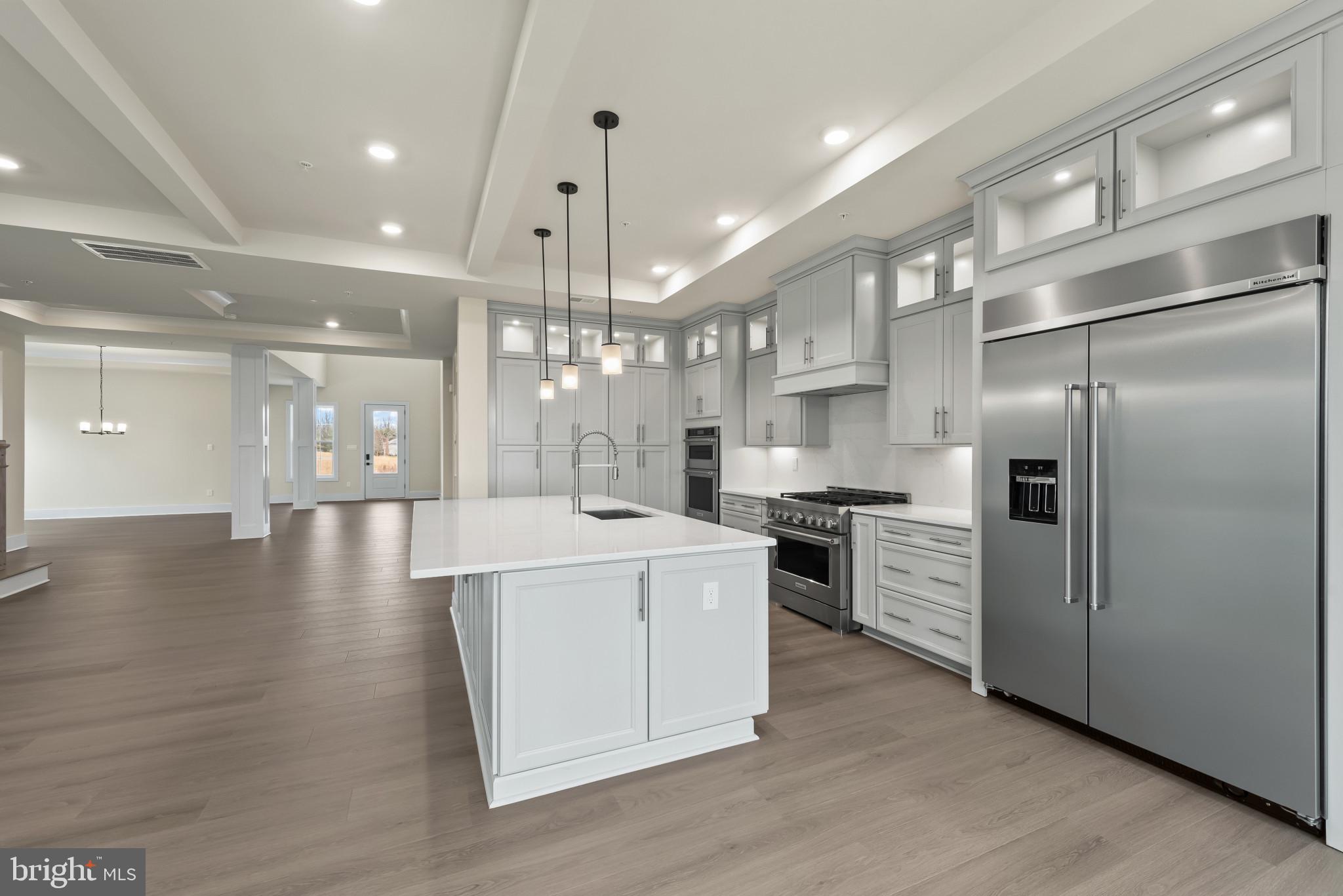 STILLVIEW ACRES - Residential