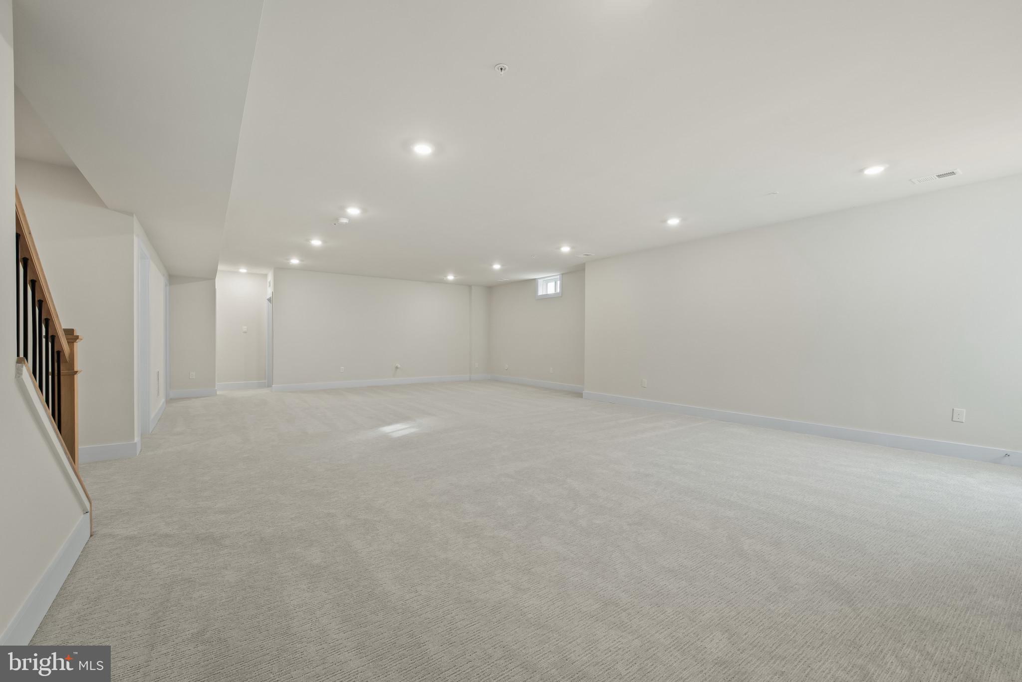 STILLVIEW ACRES - Residential