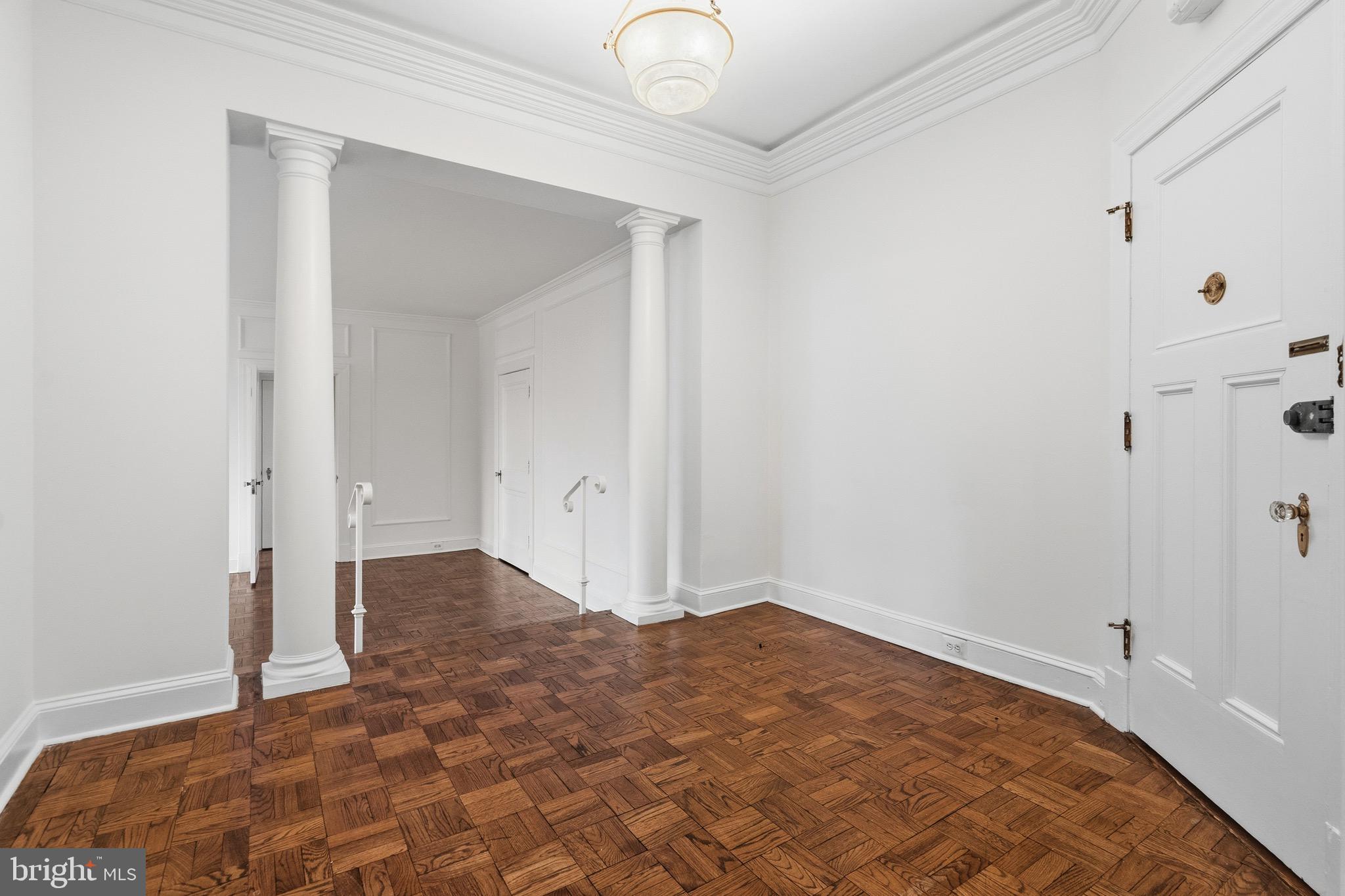 4000 CATHEDRAL AVENUE NW 334B/335B