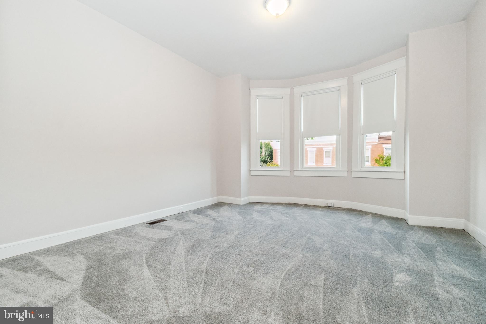 HIGHLANDTOWN - Residential