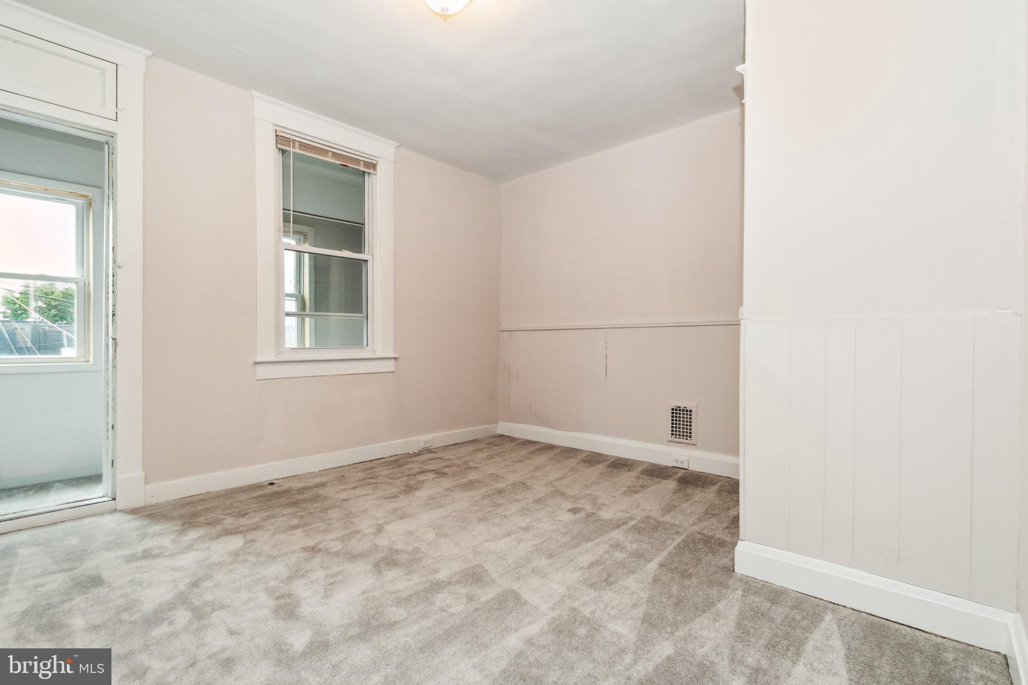 HIGHLANDTOWN - Residential