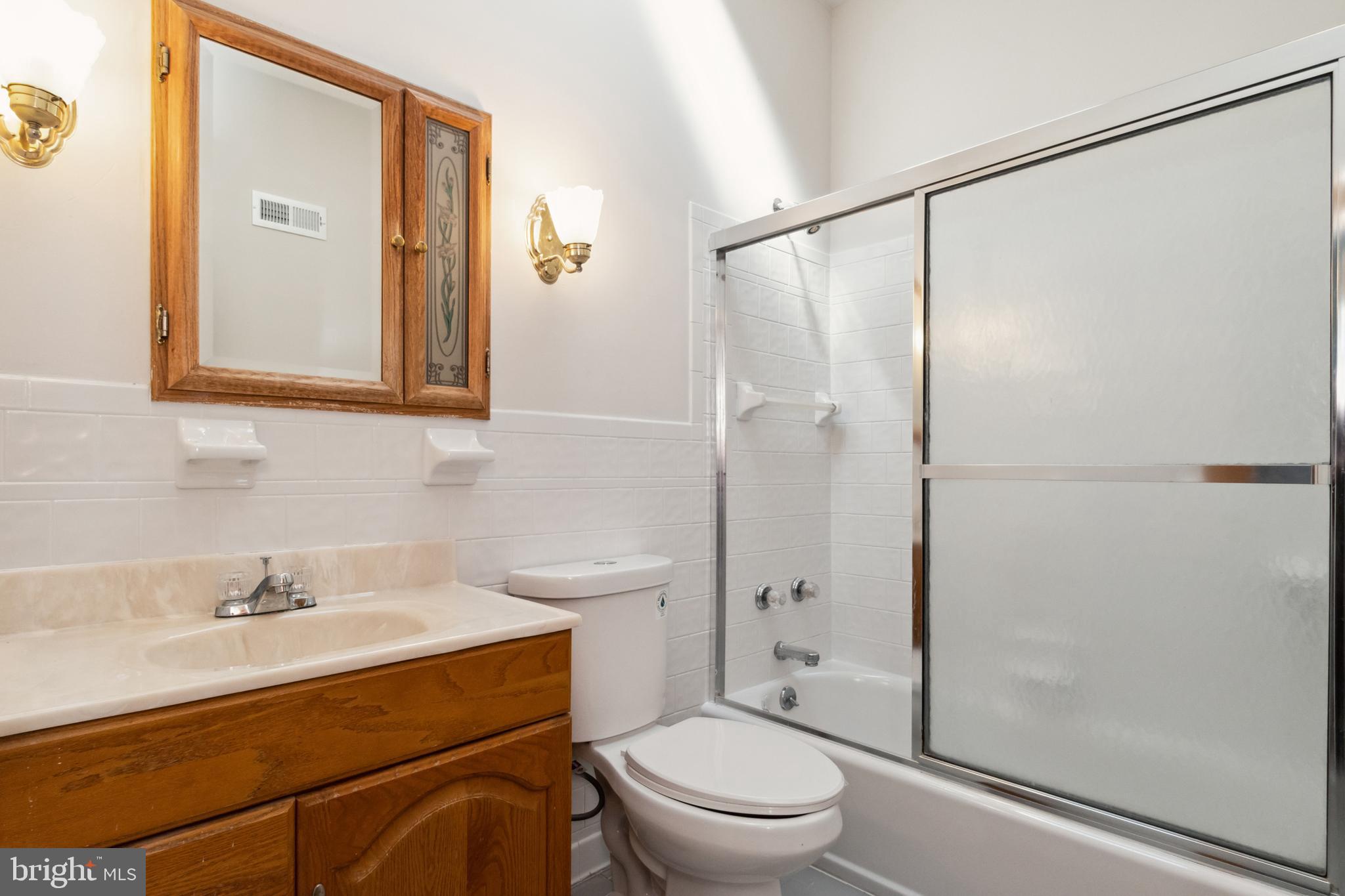 HIGHLANDTOWN - Residential