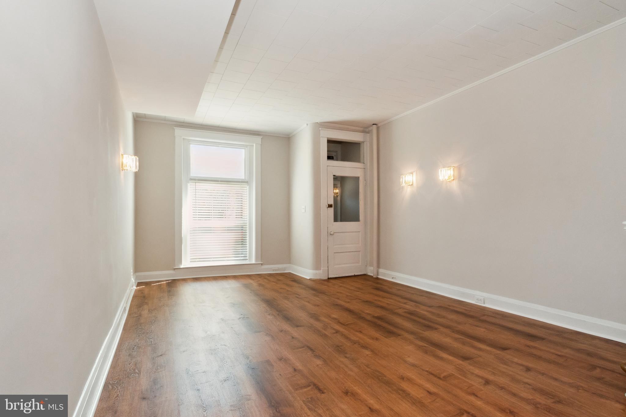 HIGHLANDTOWN - Residential