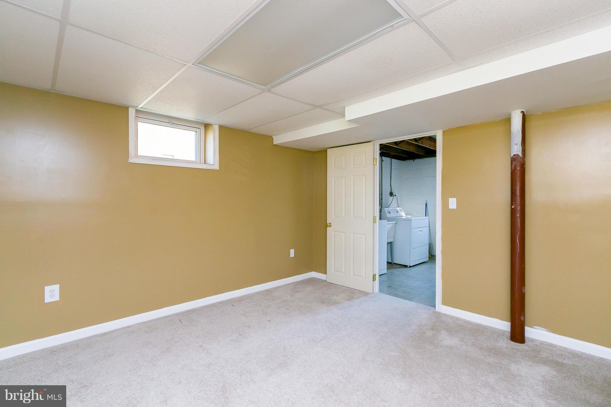 PINE RIDGE - Residential