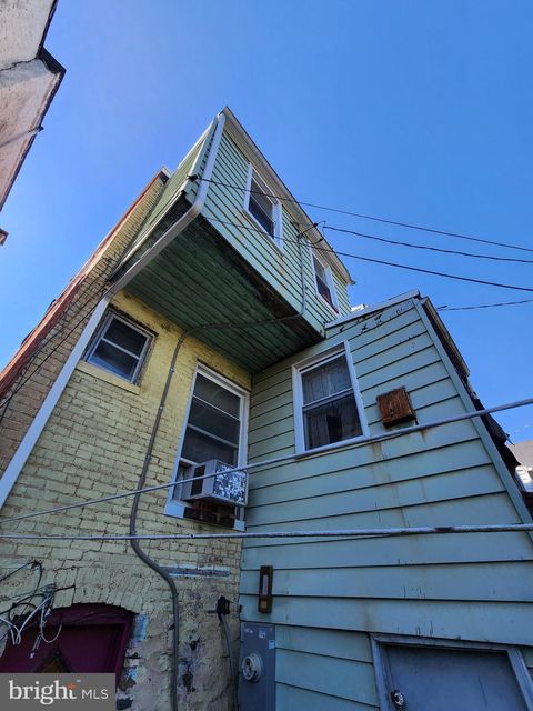 Tiny photo for 649 N Bentalou Street, BALTIMORE, MD 21216 (MLS # MDBA2213962)
