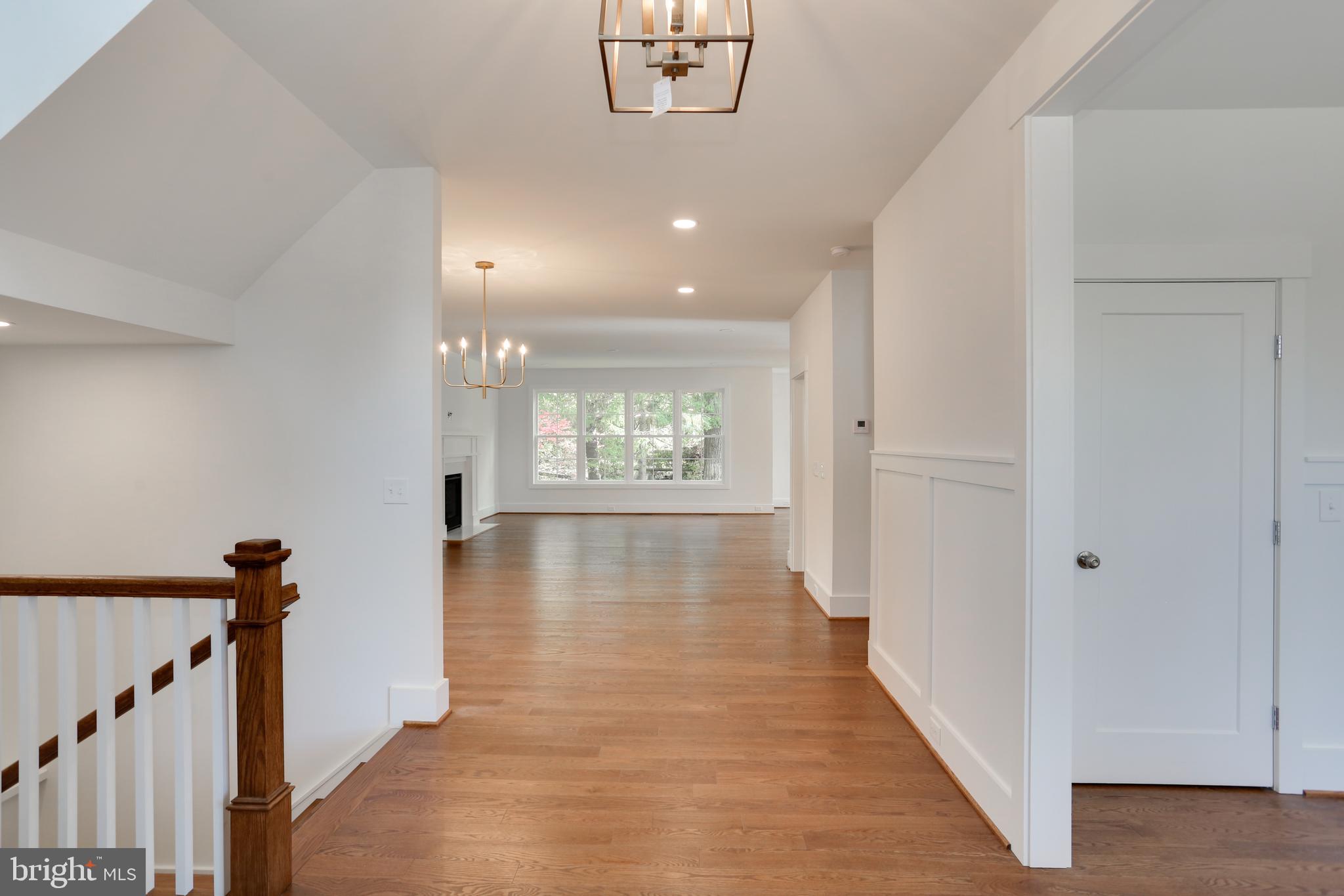 GARDEN CITY - Residential