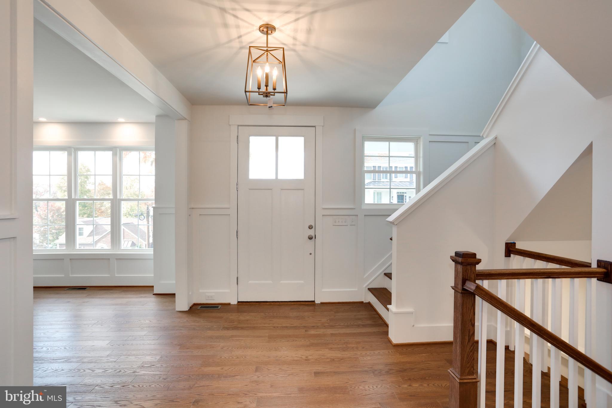 GARDEN CITY - Residential