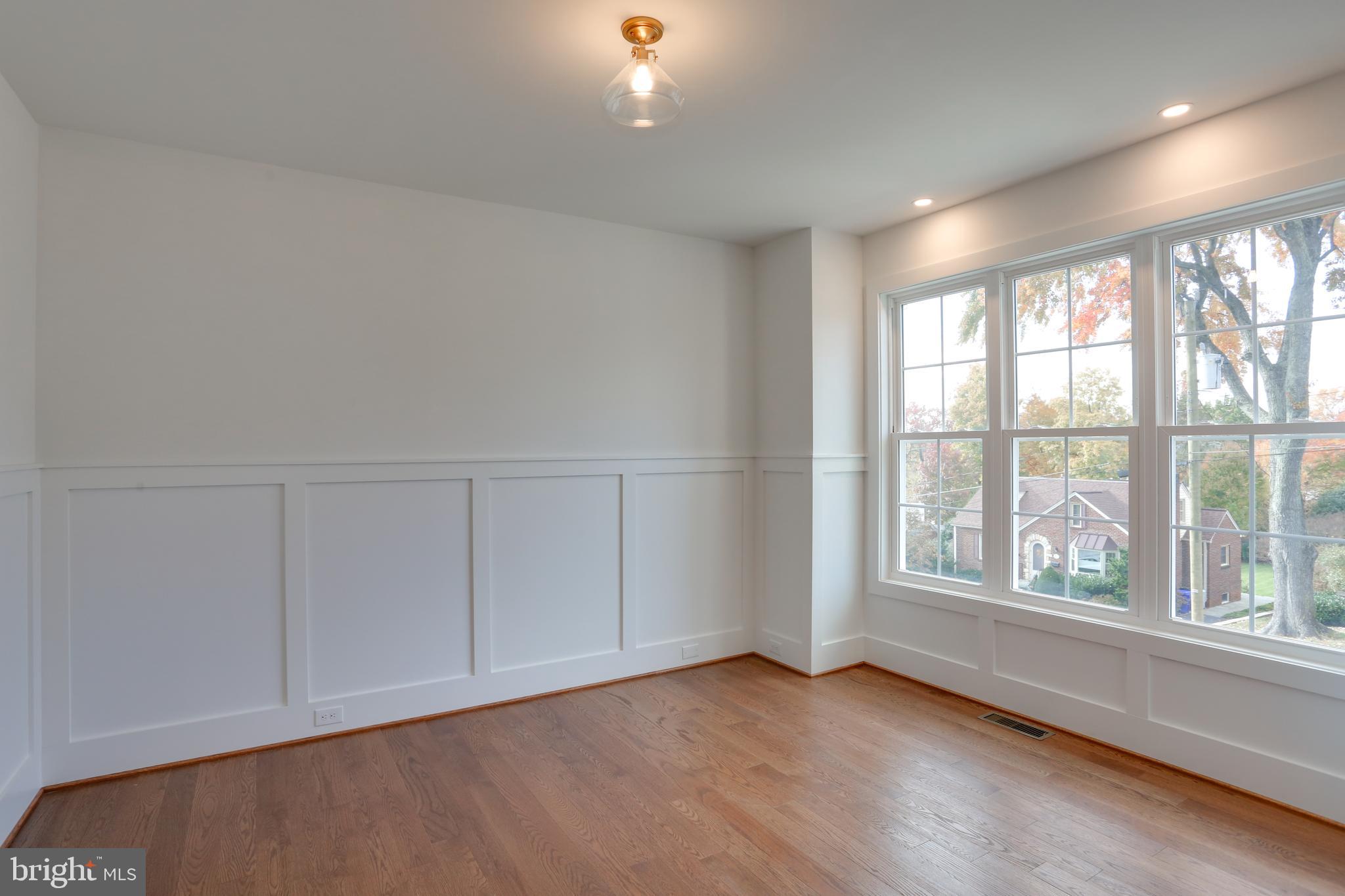 GARDEN CITY - Residential