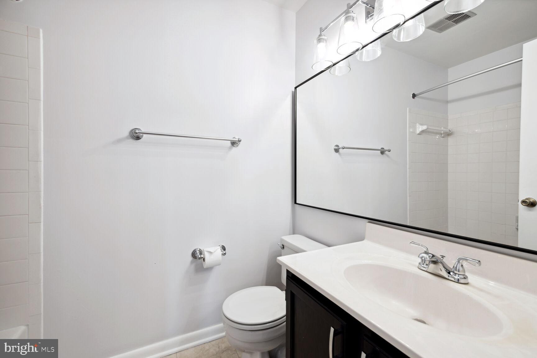 HOMELAND VILLAGE - Residential