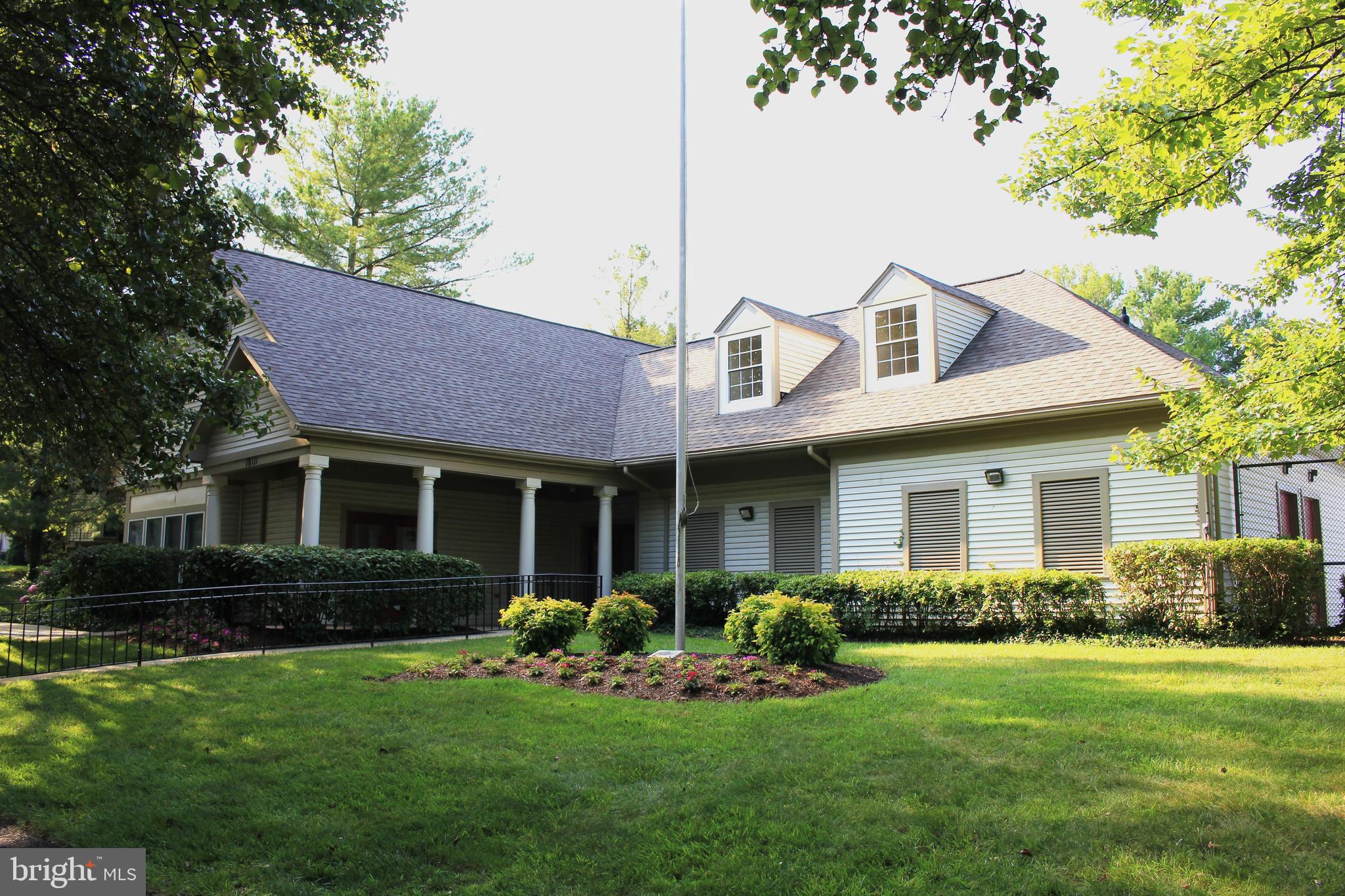 HOMELAND VILLAGE - Residential