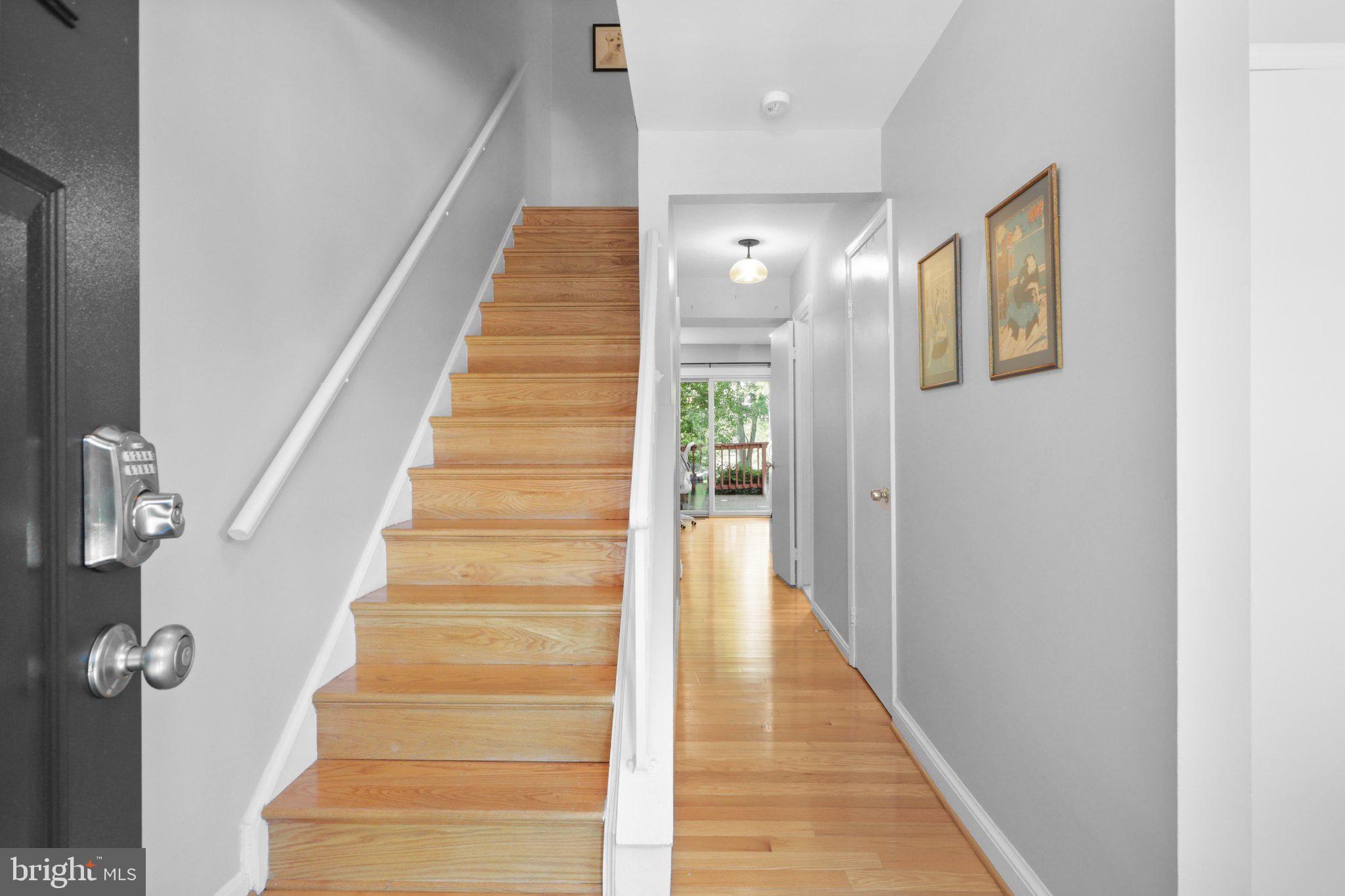 2802 HYSON LANE
