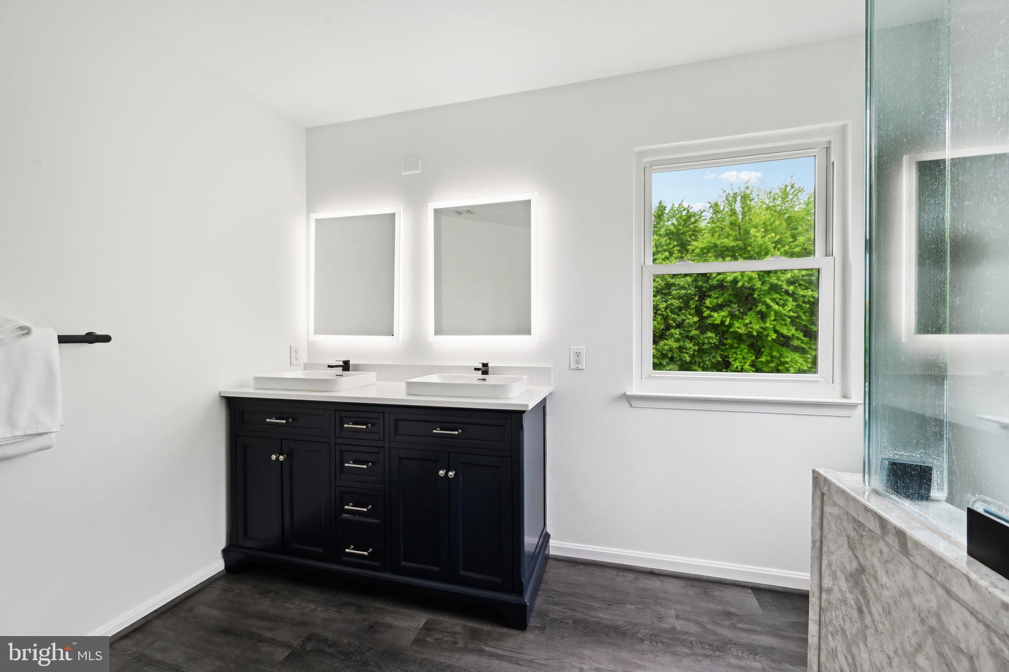 WIN-ROB ESTATES - Residential