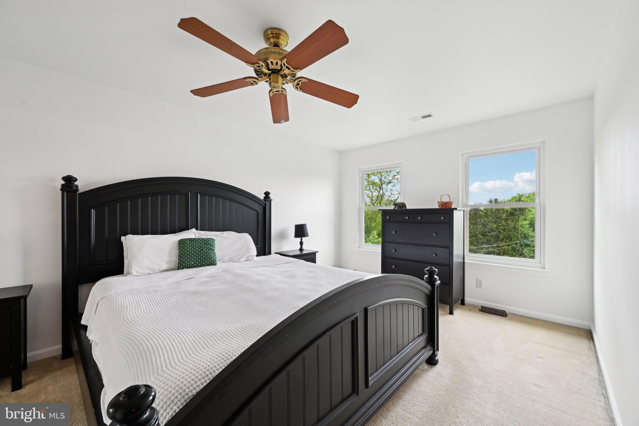 WIN-ROB ESTATES - Residential