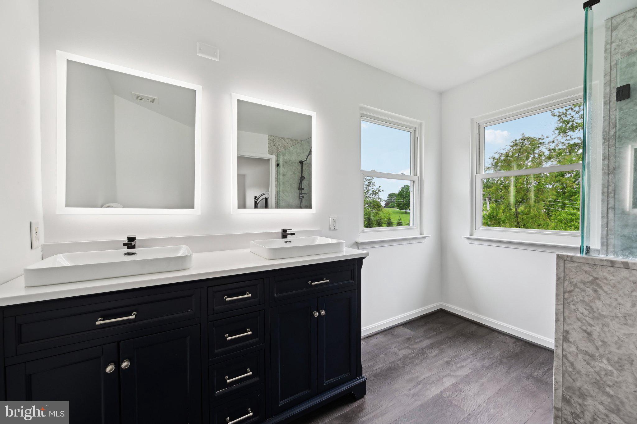 WIN-ROB ESTATES - Residential