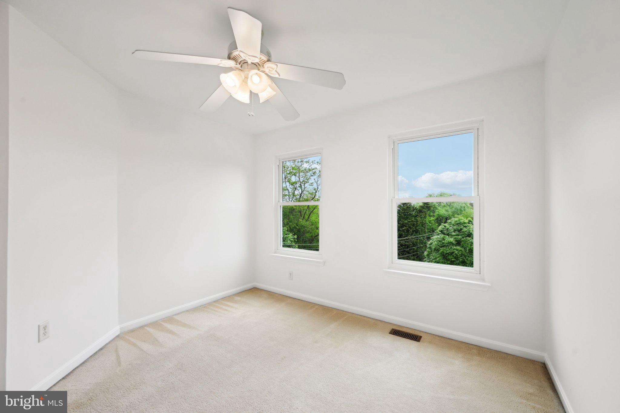 WIN-ROB ESTATES - Residential