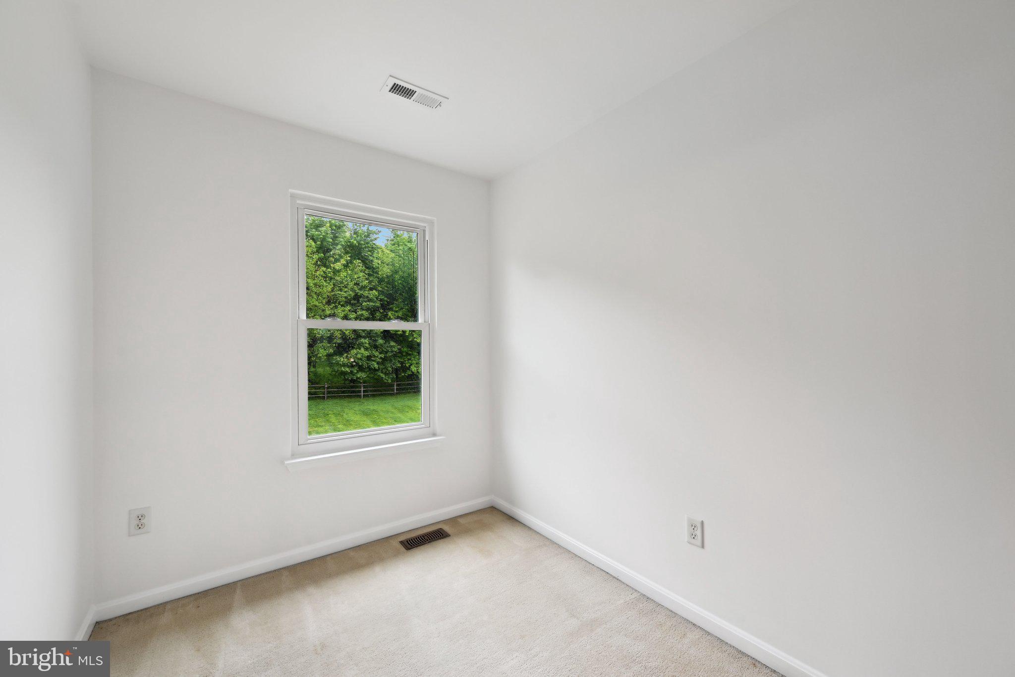 WIN-ROB ESTATES - Residential