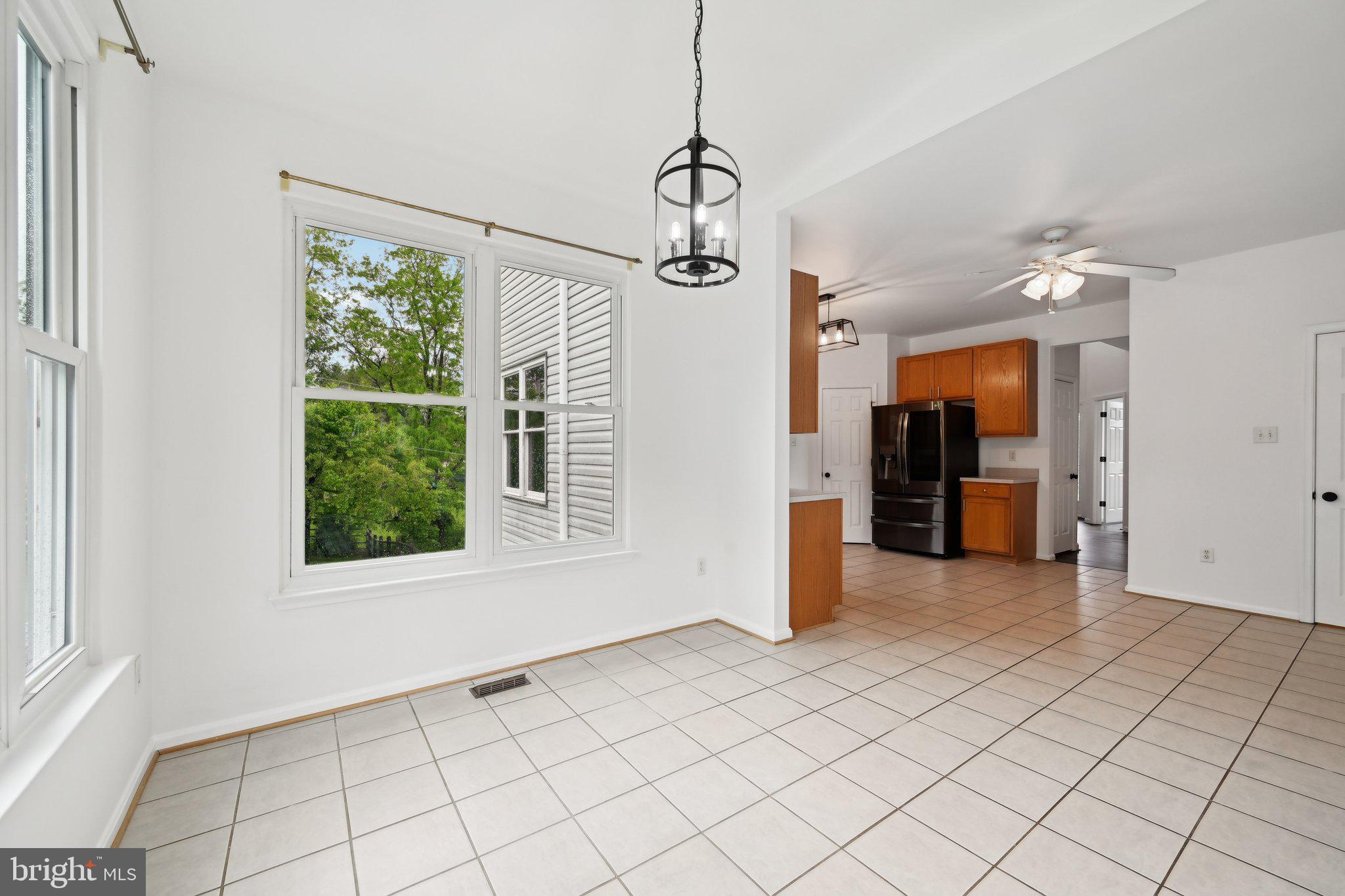 WIN-ROB ESTATES - Residential