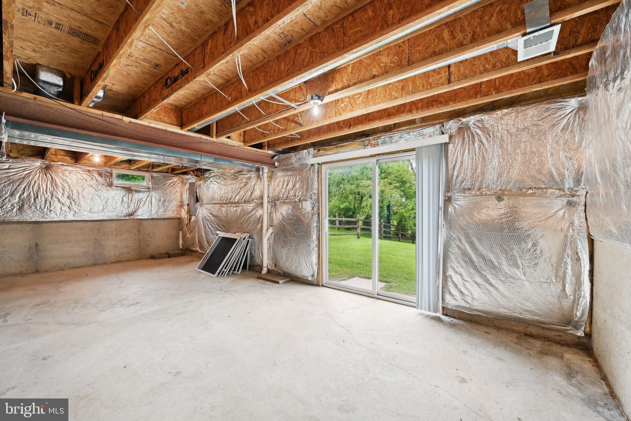 WIN-ROB ESTATES - Residential