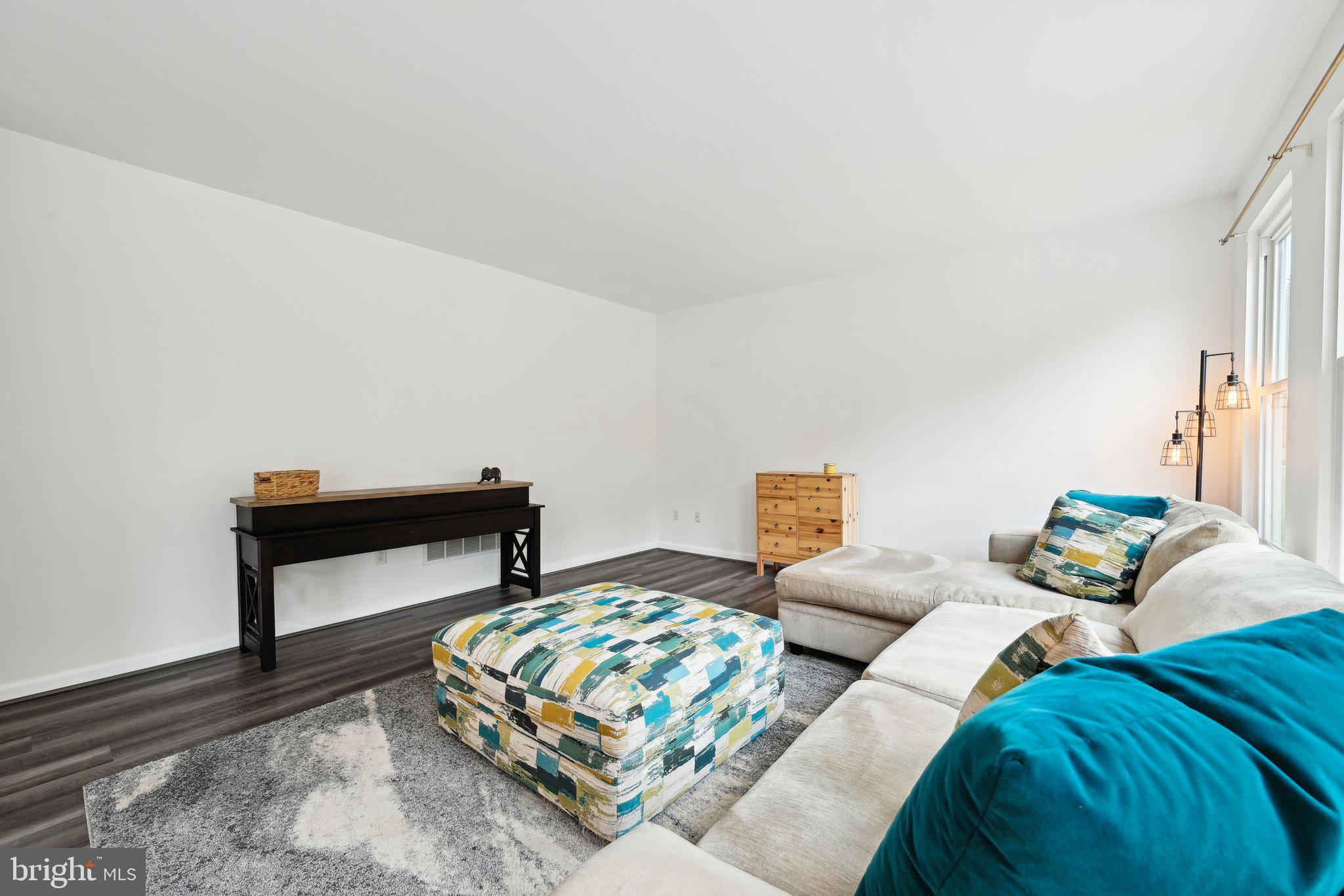 WIN-ROB ESTATES - Residential