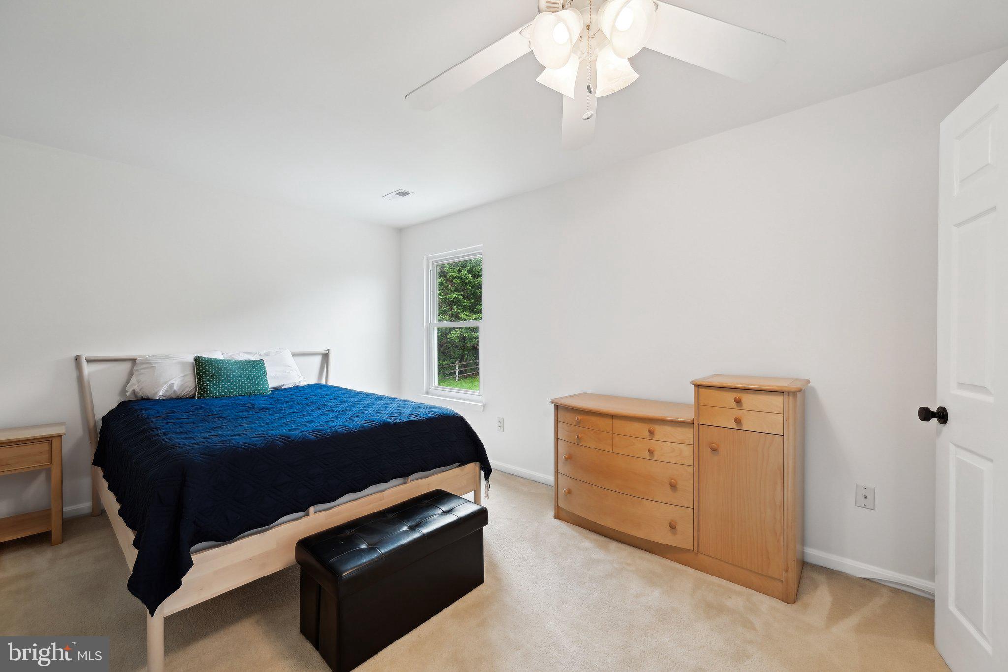 WIN-ROB ESTATES - Residential