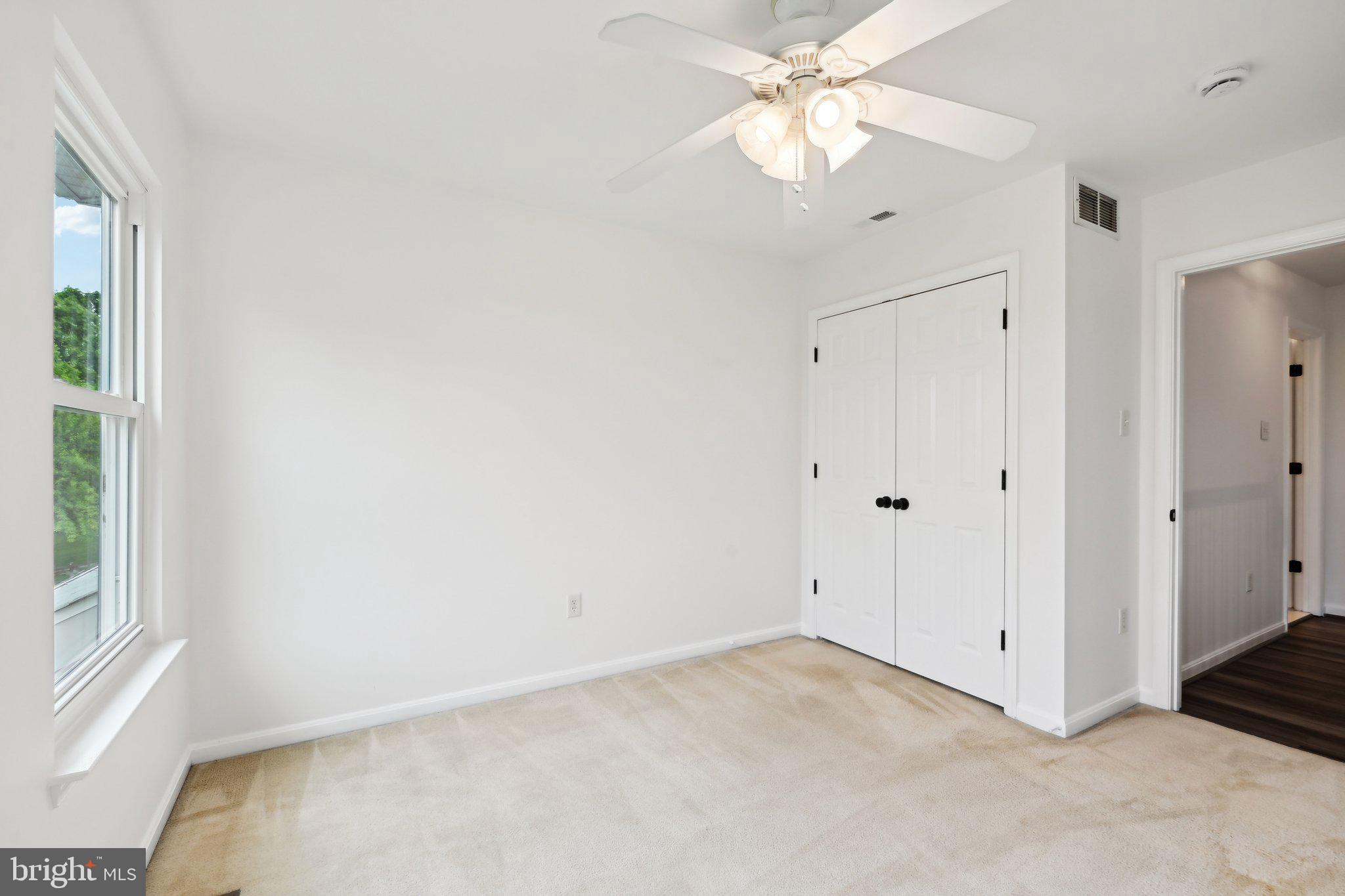 WIN-ROB ESTATES - Residential