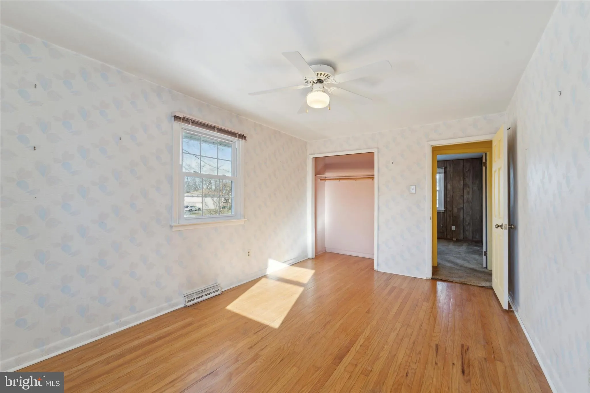 Cherry Hill, New Jersey 08034, United States, 4 Bedrooms Bedrooms, ,3 BathroomsBathrooms,Residential,Contingent,18283