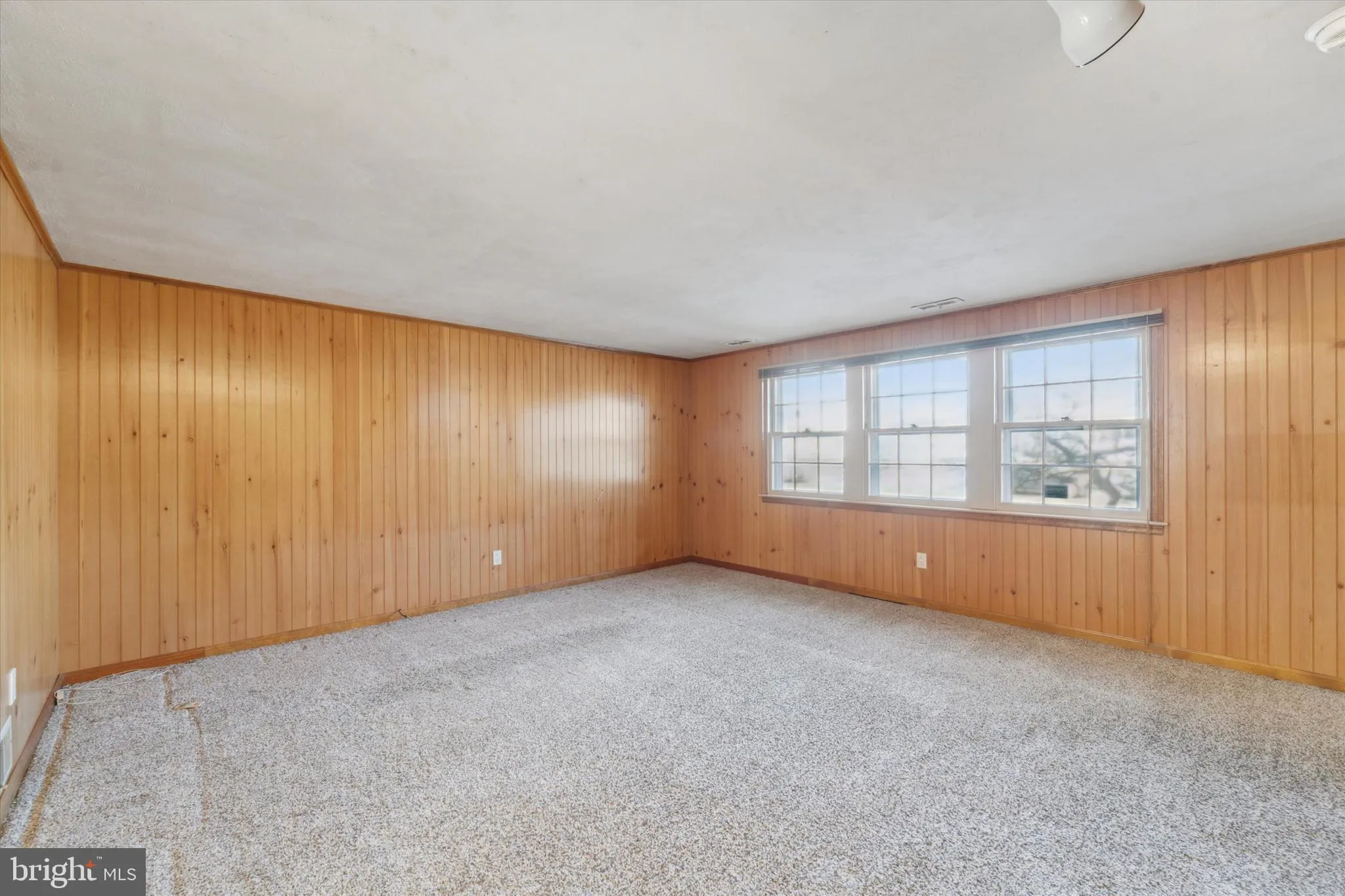 Cherry Hill, New Jersey 08034, United States, 4 Bedrooms Bedrooms, ,3 BathroomsBathrooms,Residential,Contingent,18283