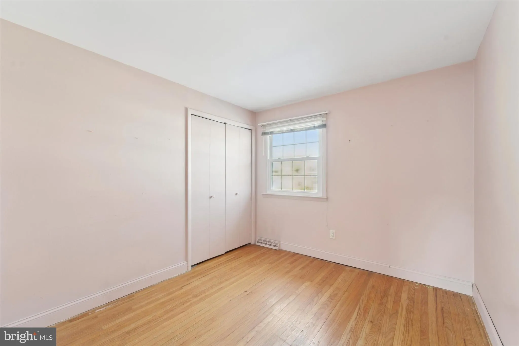 Cherry Hill, New Jersey 08034, United States, 4 Bedrooms Bedrooms, ,3 BathroomsBathrooms,Residential,Contingent,18283