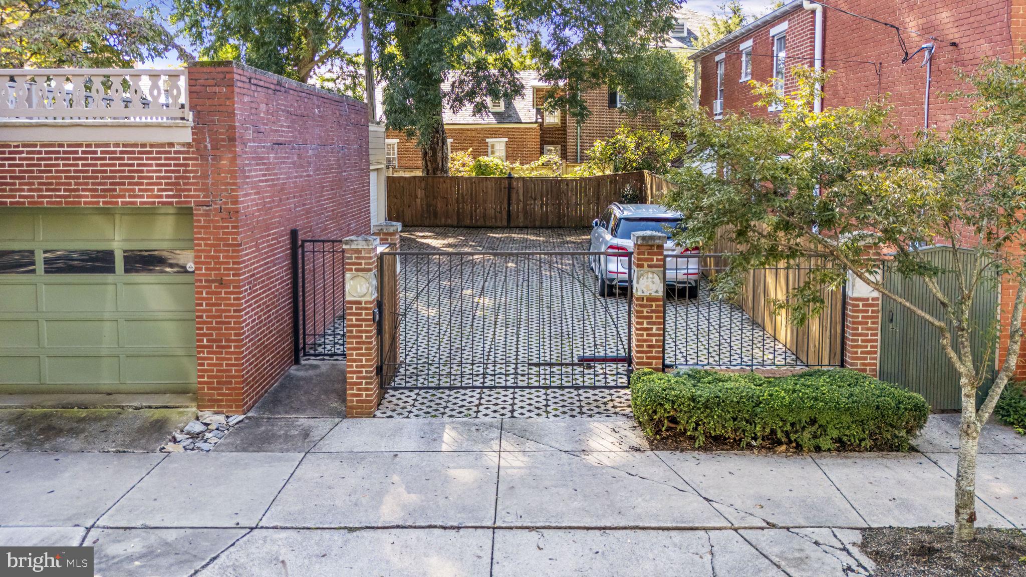 HISTORIC FREDERICK CITY - Residential