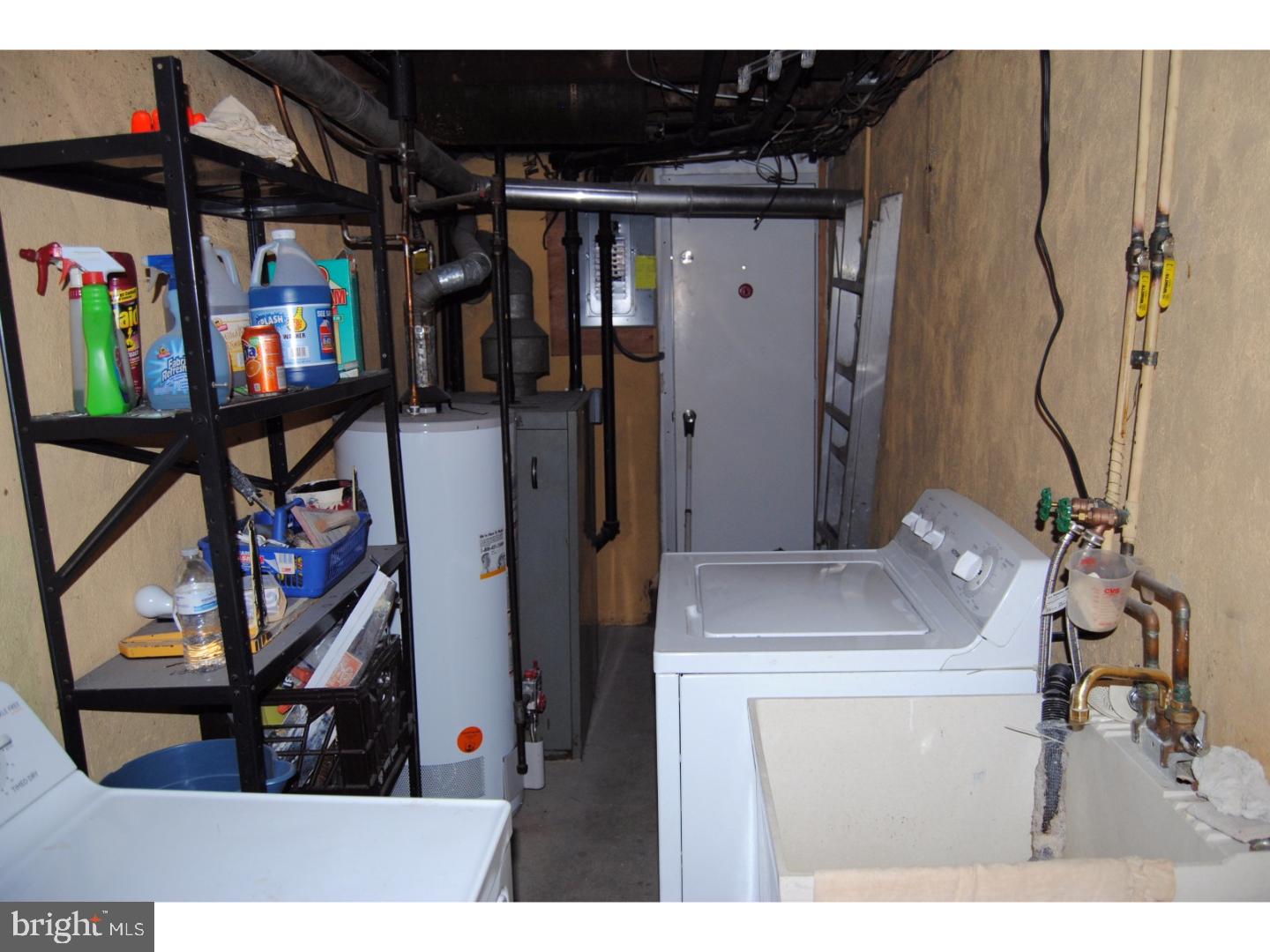 MAYFAIR (EAST) - Residential