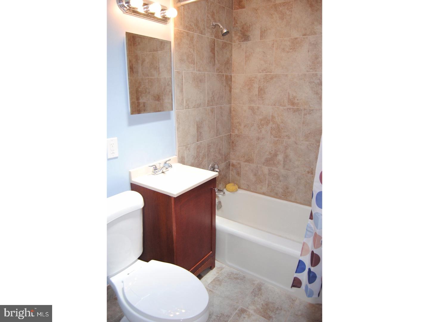 MAYFAIR (EAST) - Residential