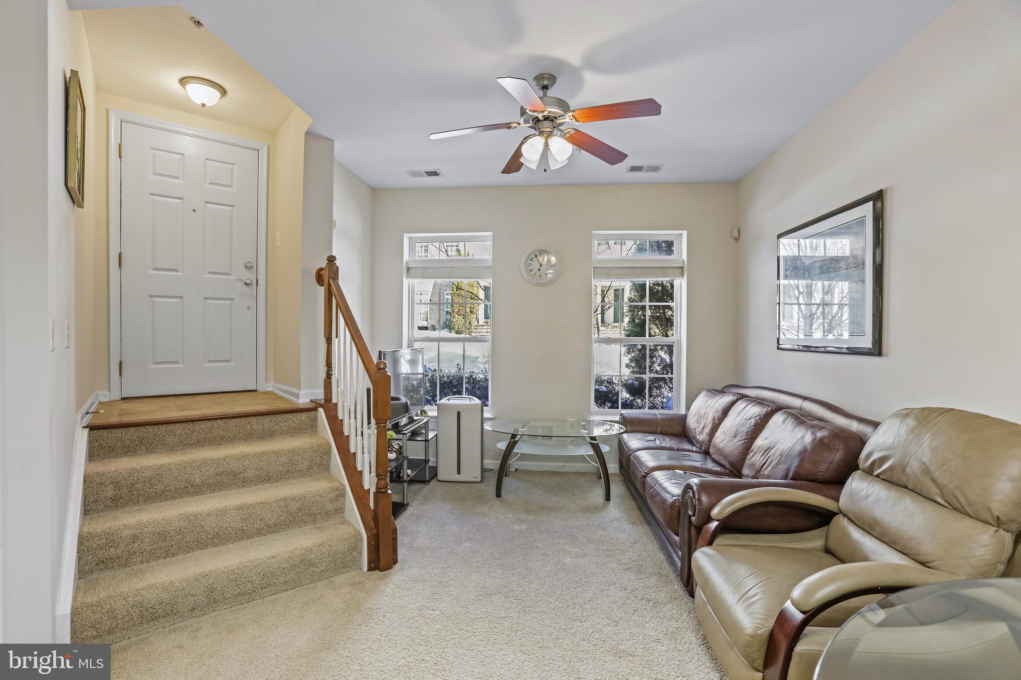 THE TOWNES AT VILLAGE PLACE - Residential