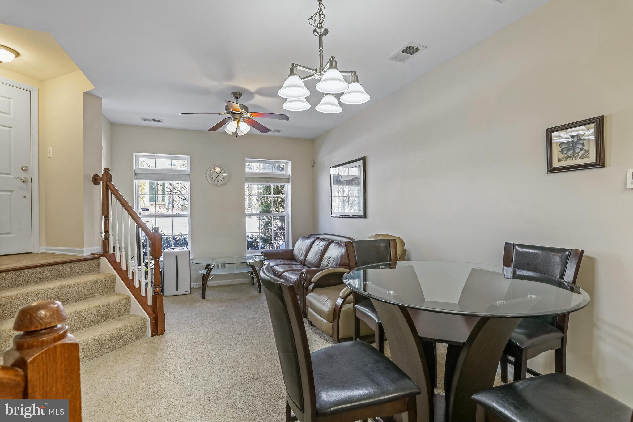 THE TOWNES AT VILLAGE PLACE - Residential