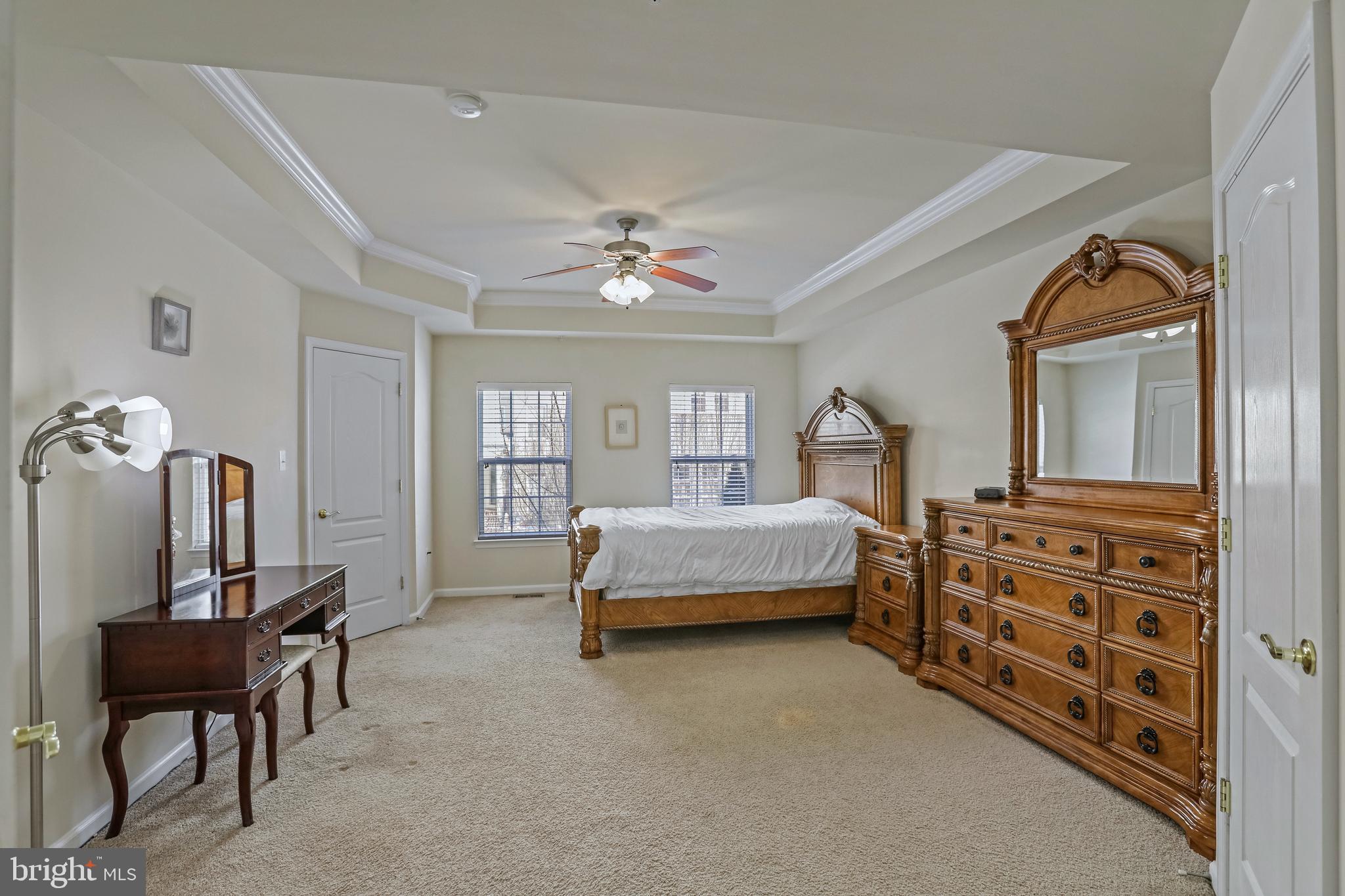 THE TOWNES AT VILLAGE PLACE - Residential