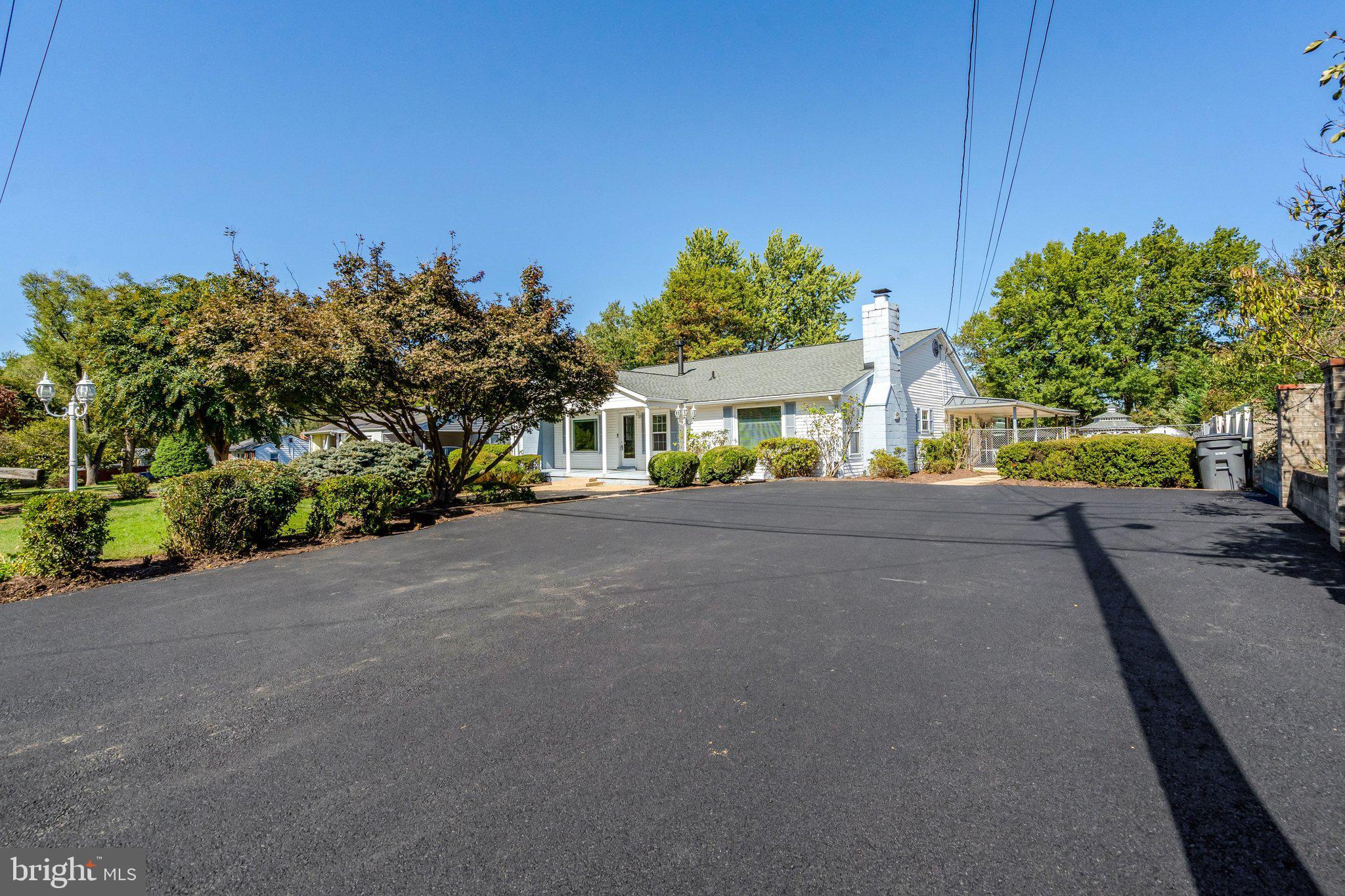 9008 RUGBY ROAD