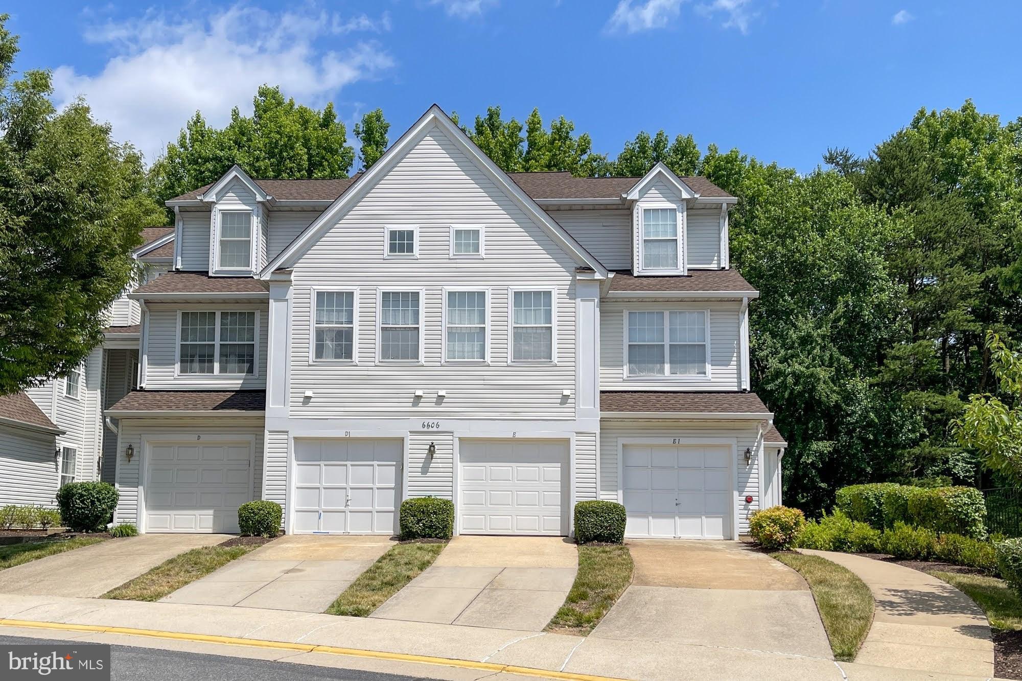 CONDO AT ISLAND CREEK - Residential