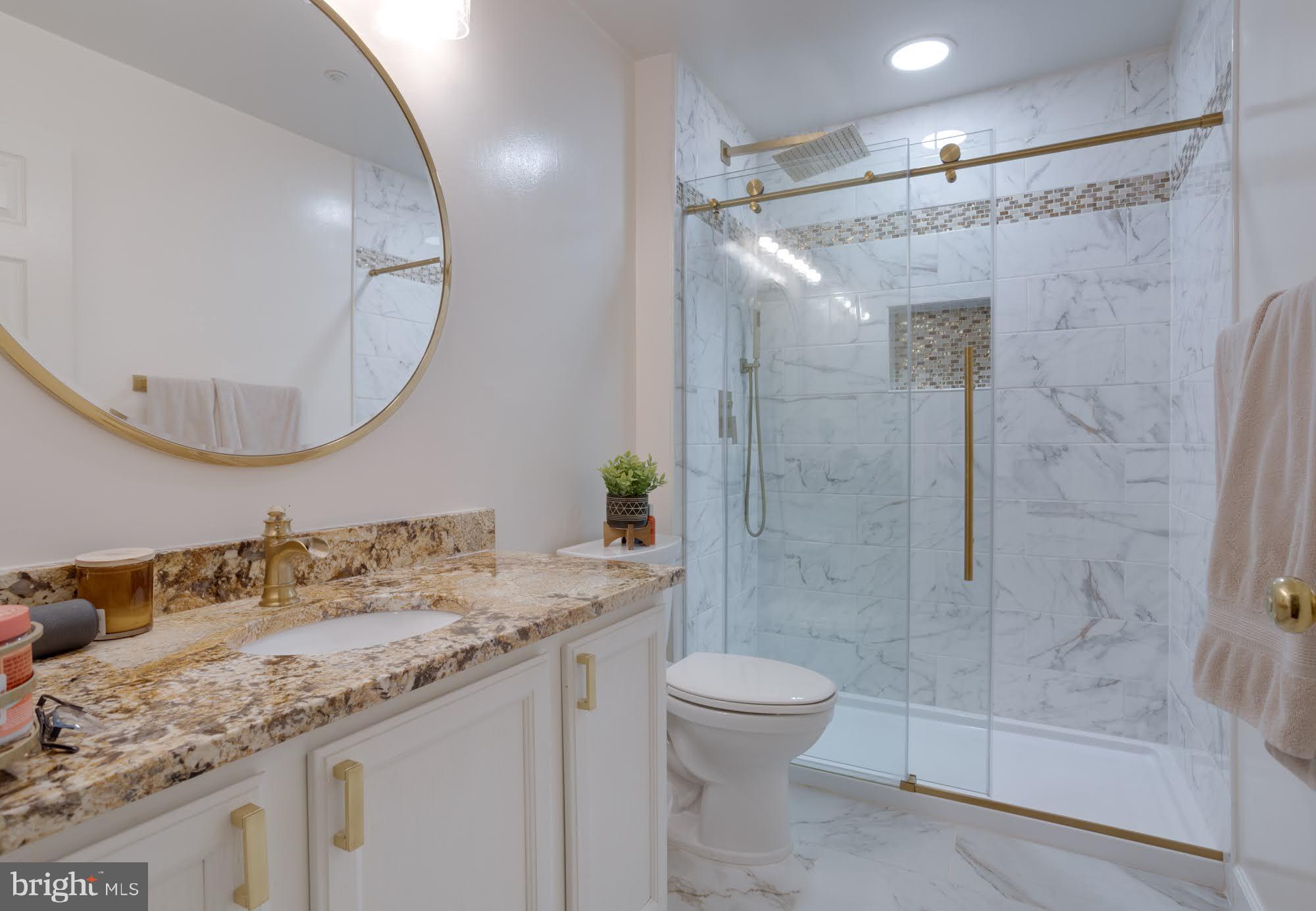 CONDO AT ISLAND CREEK - Residential