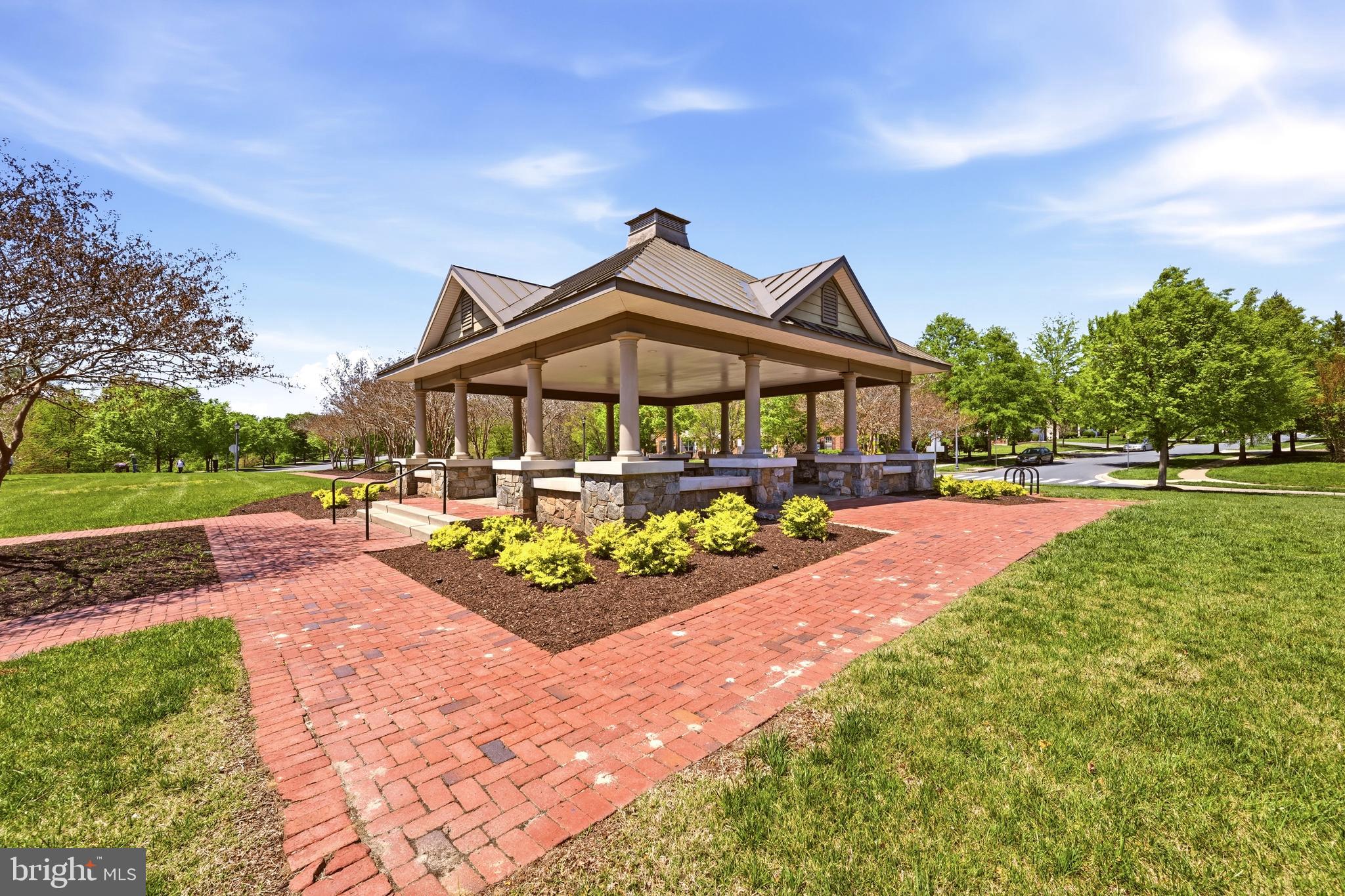 POPLAR RUN - Residential