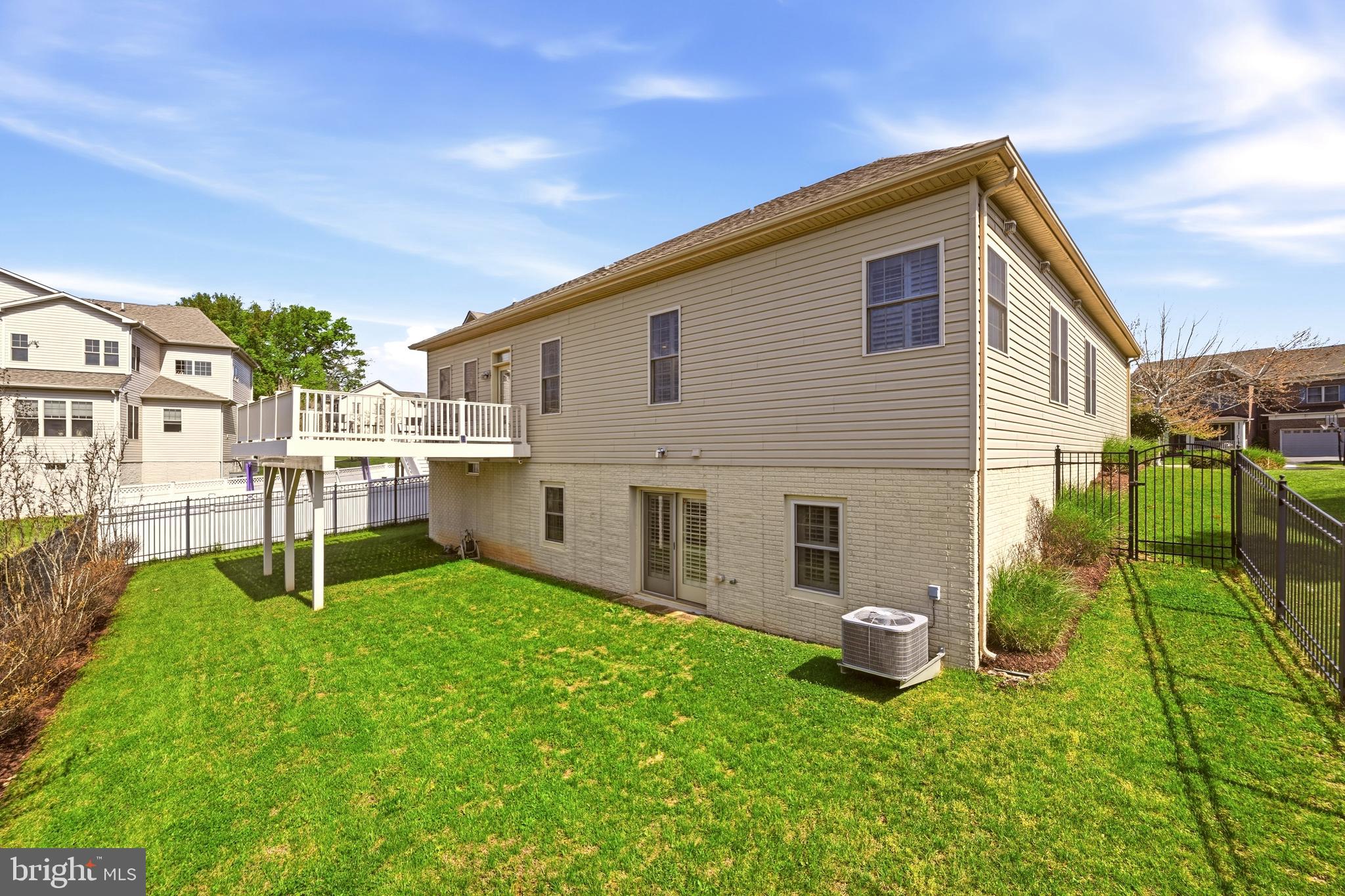 POPLAR RUN - Residential