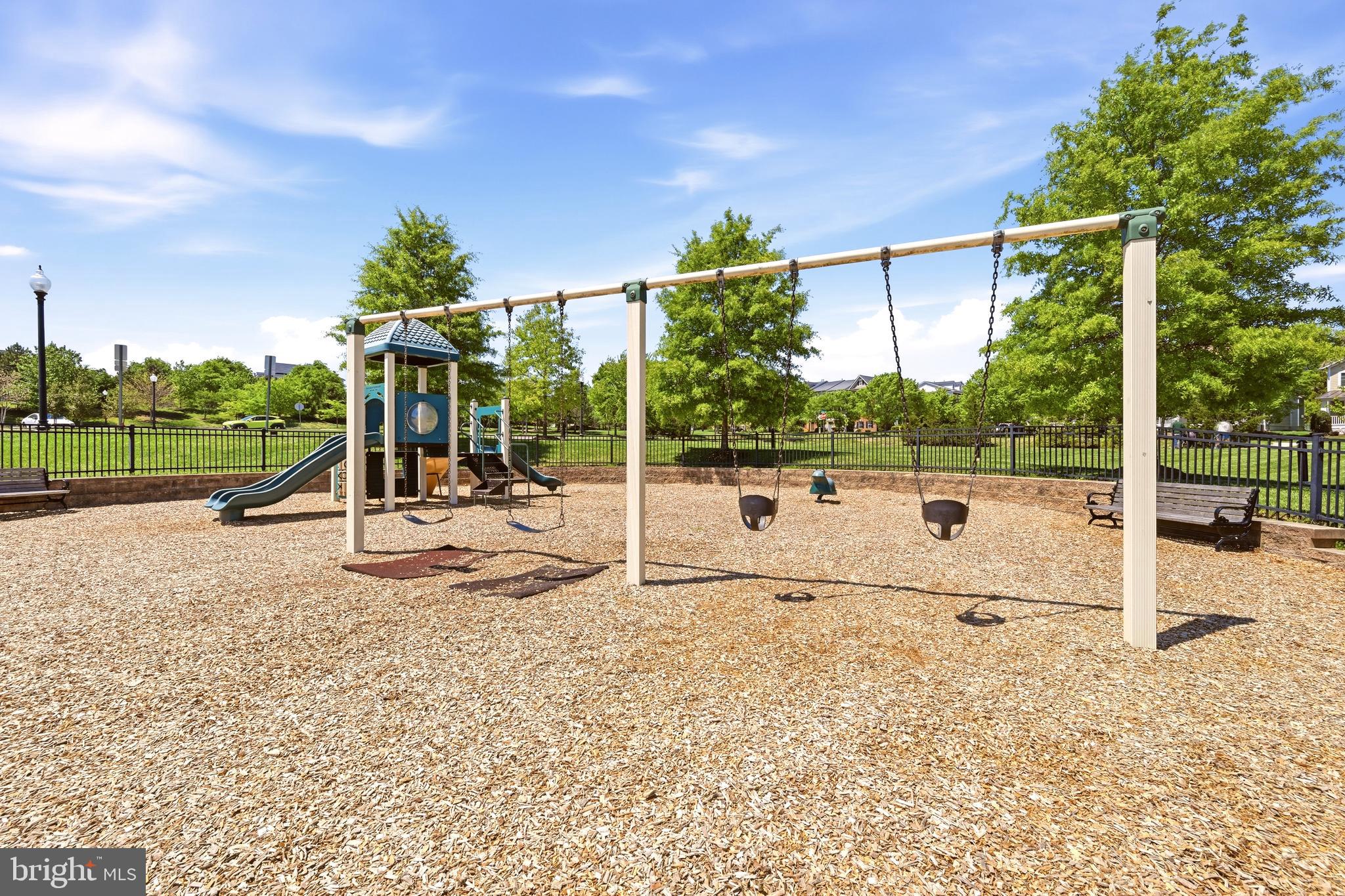 POPLAR RUN - Residential