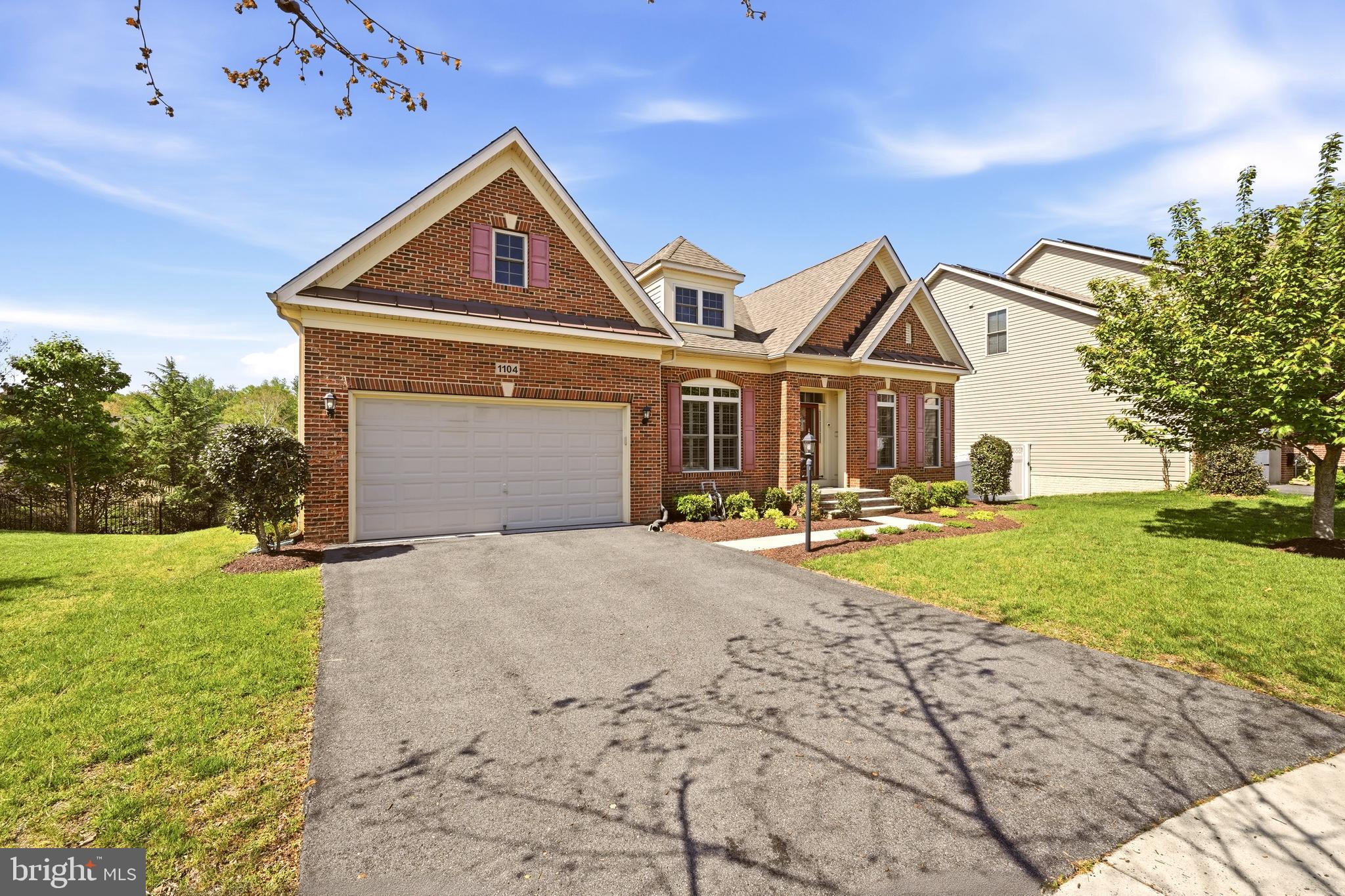 1104 SWEETBAY PLACE