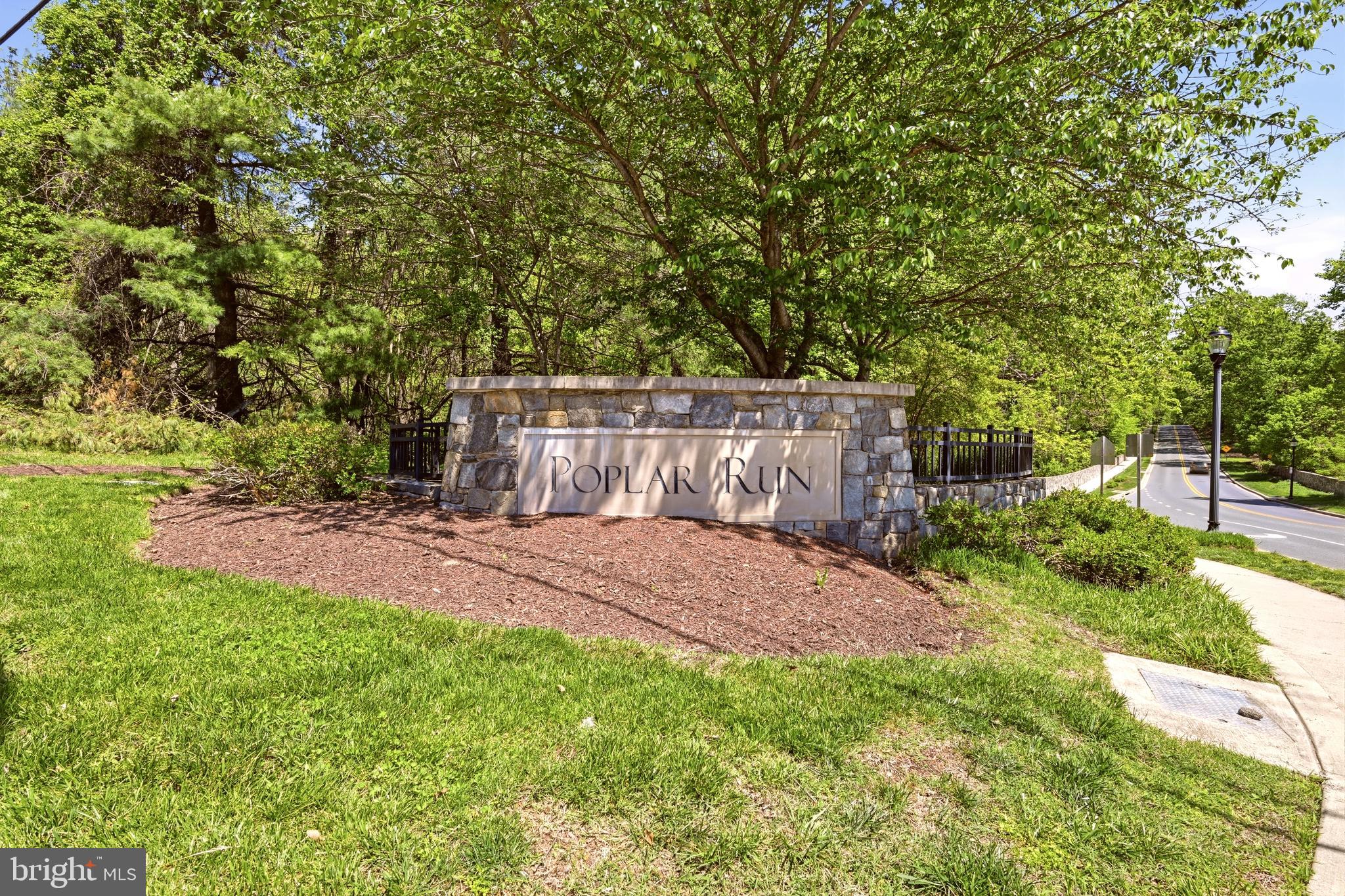 POPLAR RUN - Residential