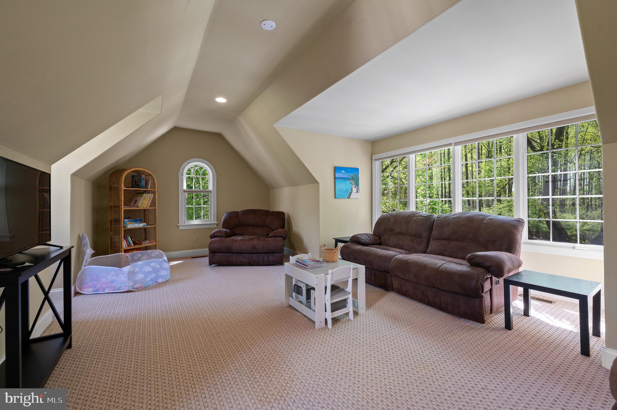 BRIARWOOD - Residential