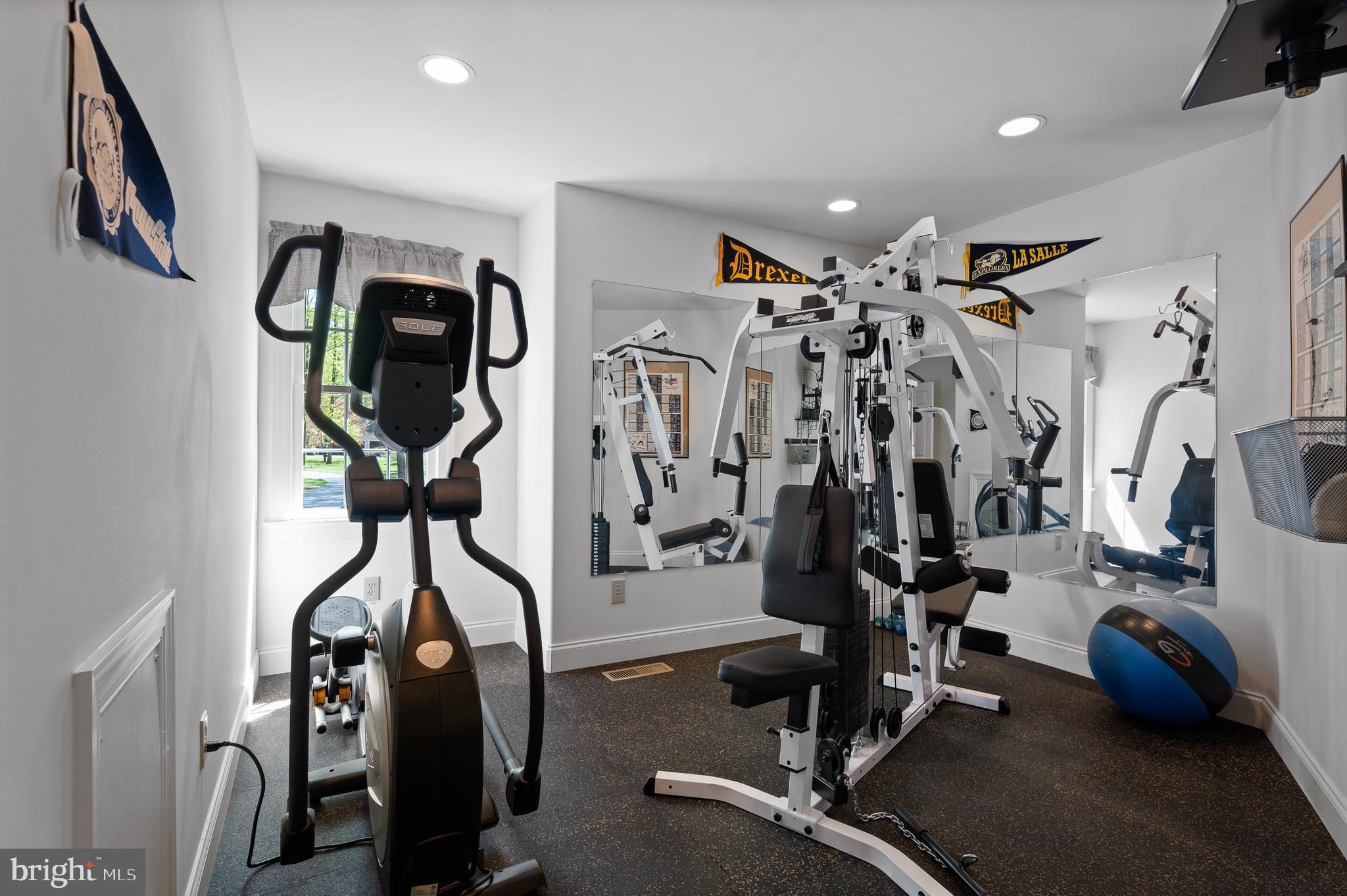 BRIARWOOD - Residential