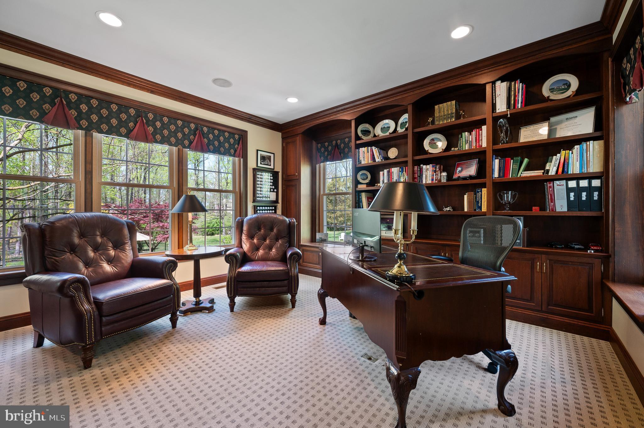 BRIARWOOD - Residential