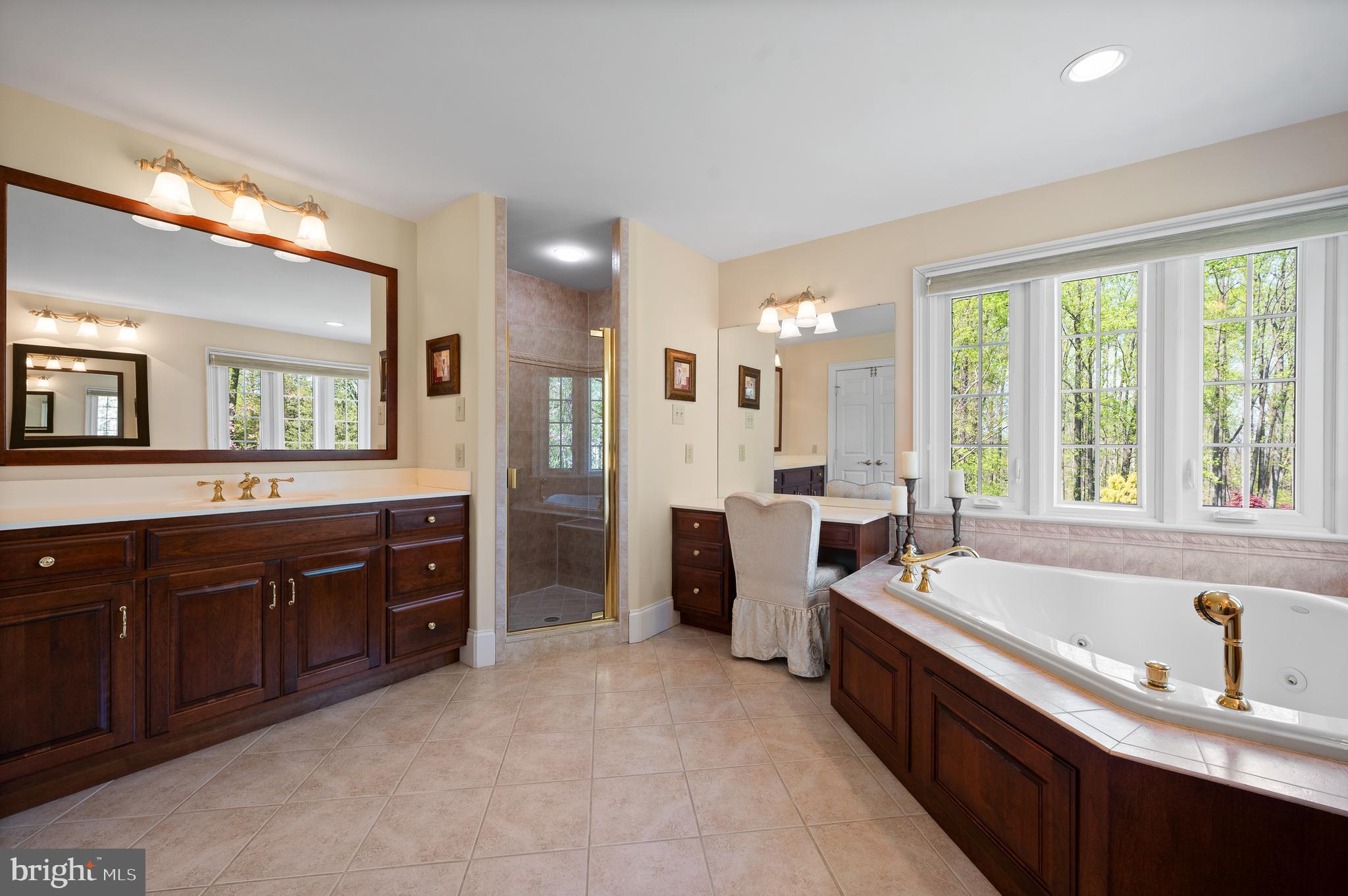 BRIARWOOD - Residential