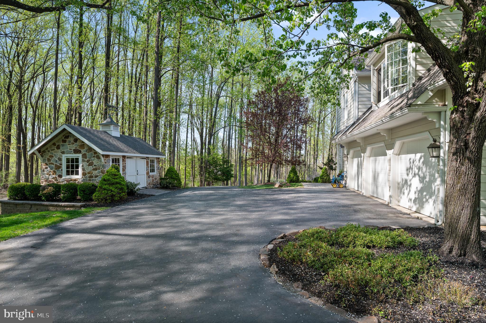 BRIARWOOD - Residential