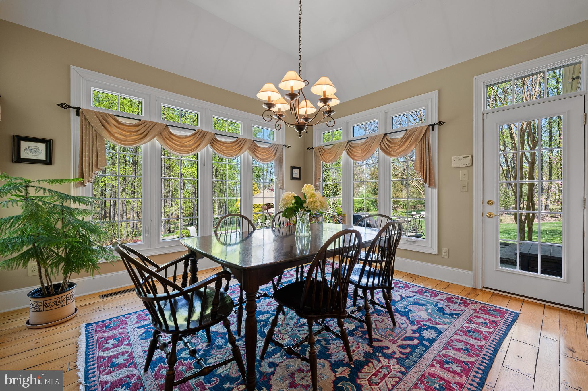 BRIARWOOD - Residential